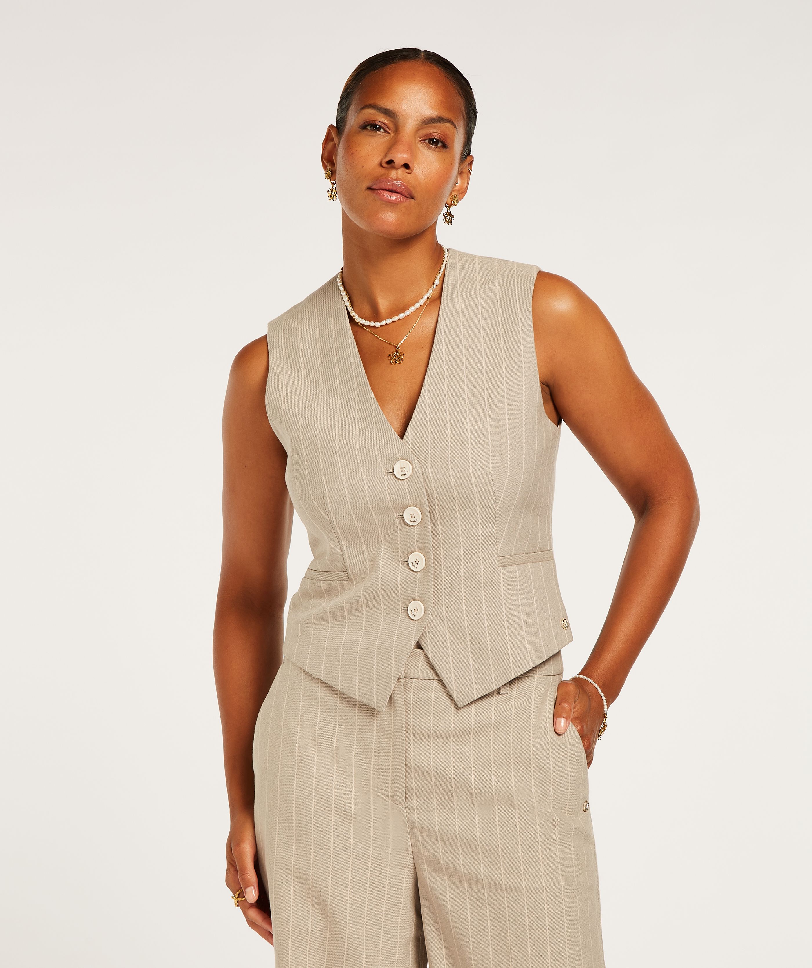 RUDY fitted gilet with pinstripe - Warm Grey - JOSH V | Official