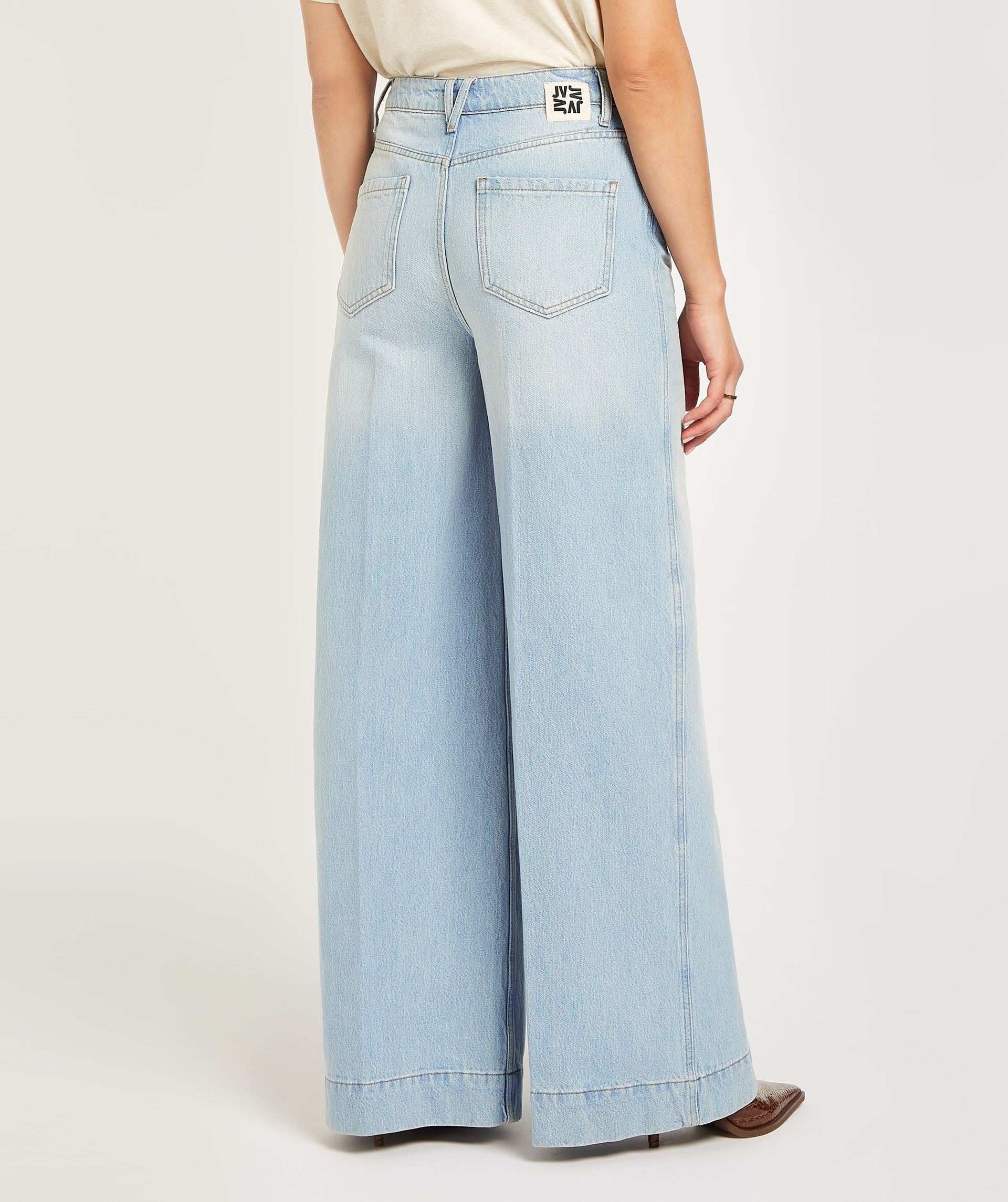 ALINA Mid-Rise Wide Leg Jeans