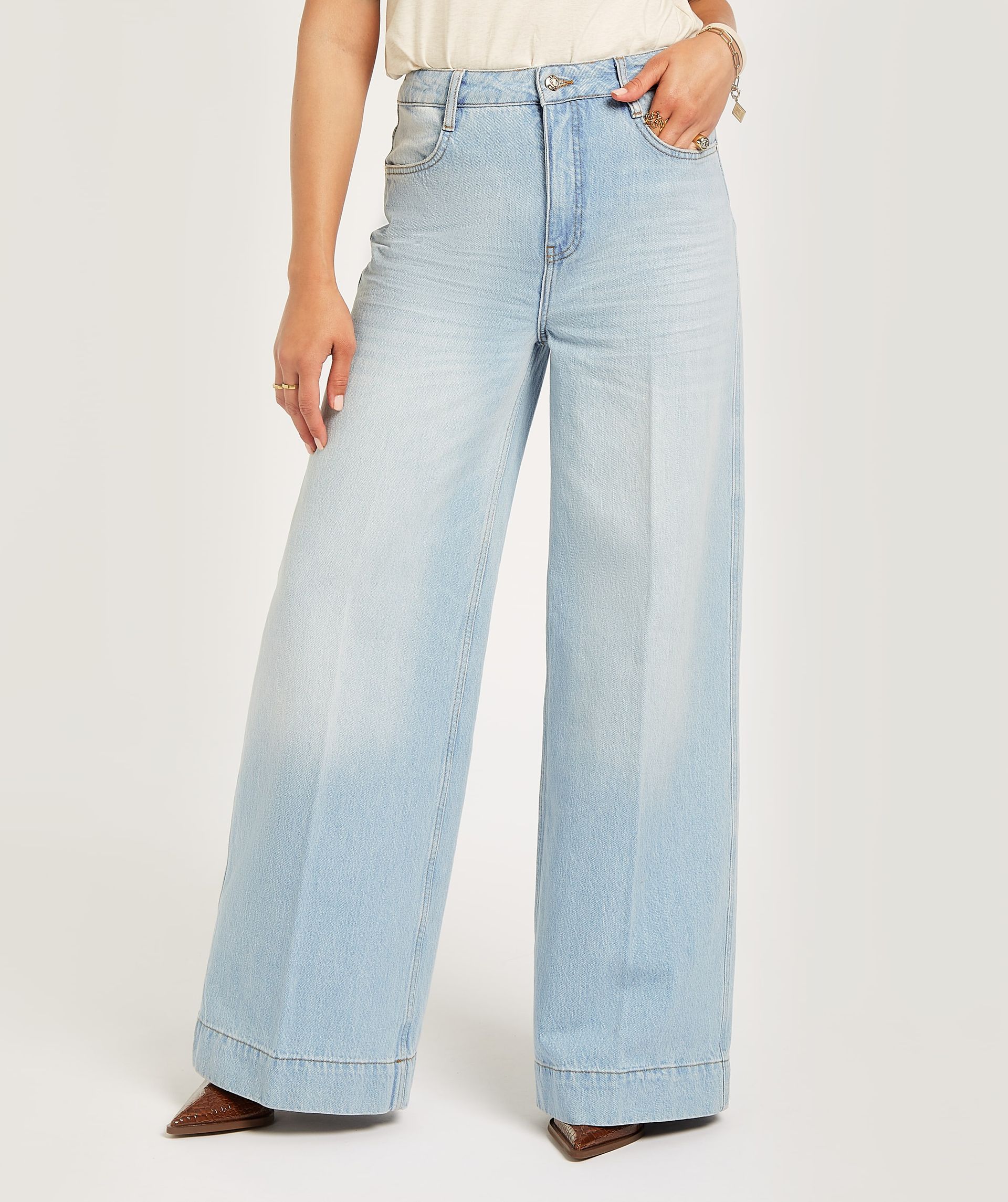 ALINA mid rise wide leg jeans