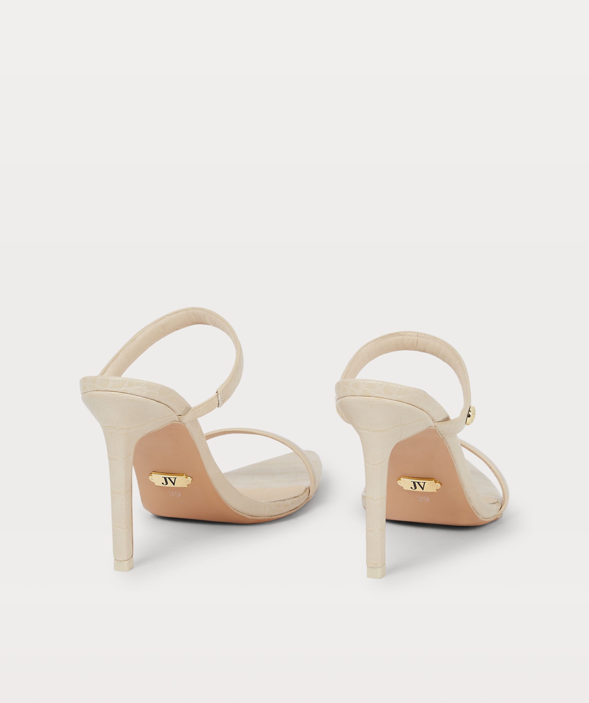 AMANDA Heels