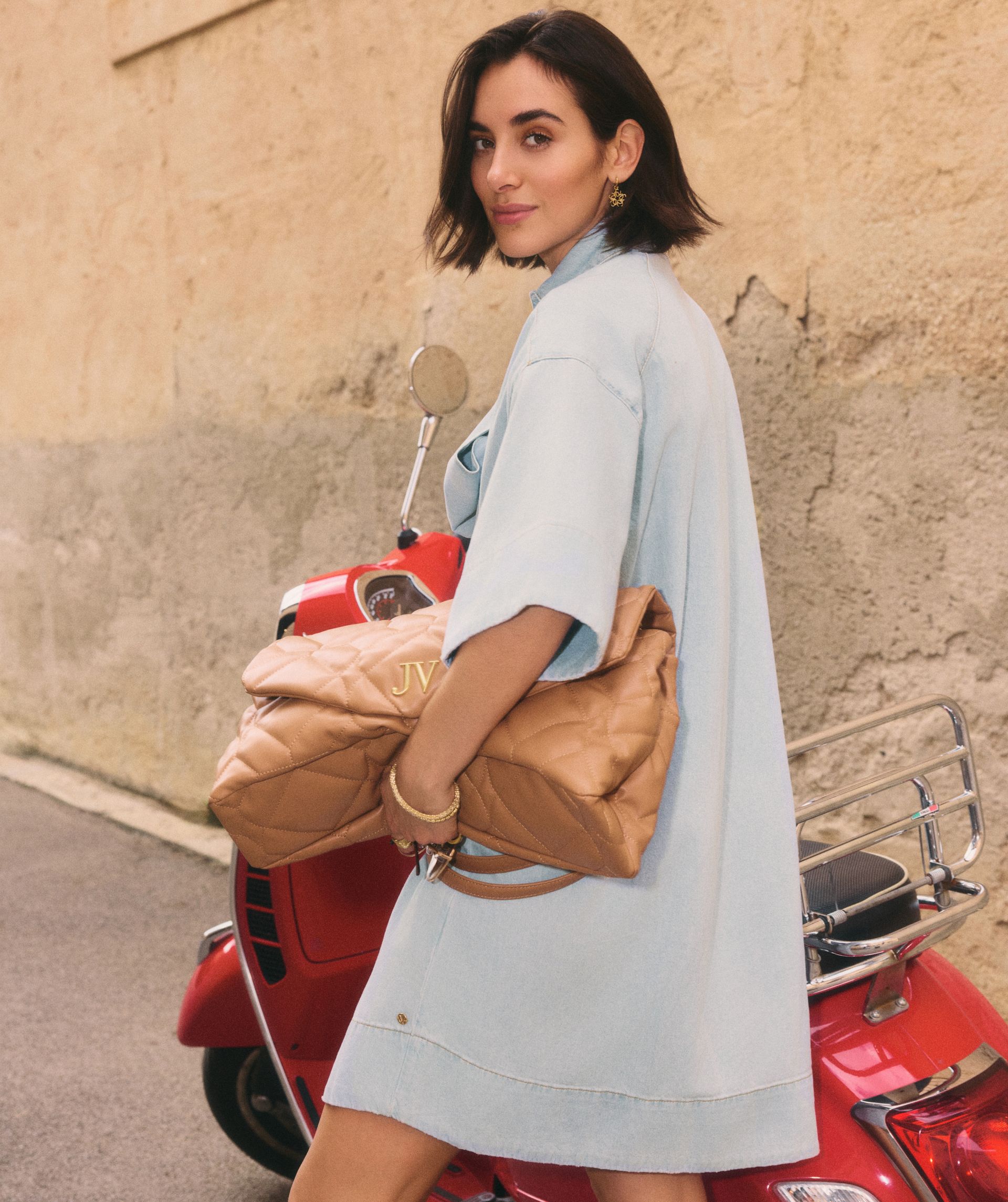 ATONIA shoulder bag with logo