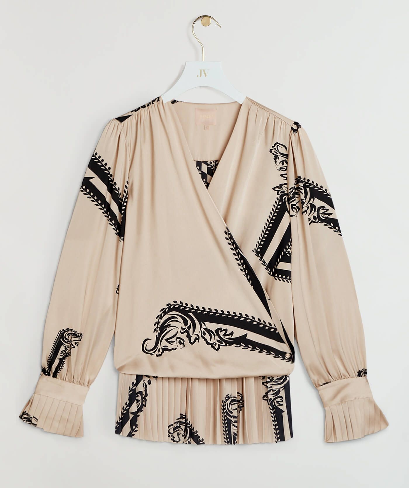 CALLIE Top