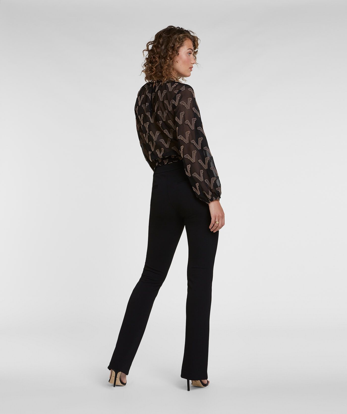 CAREN Top