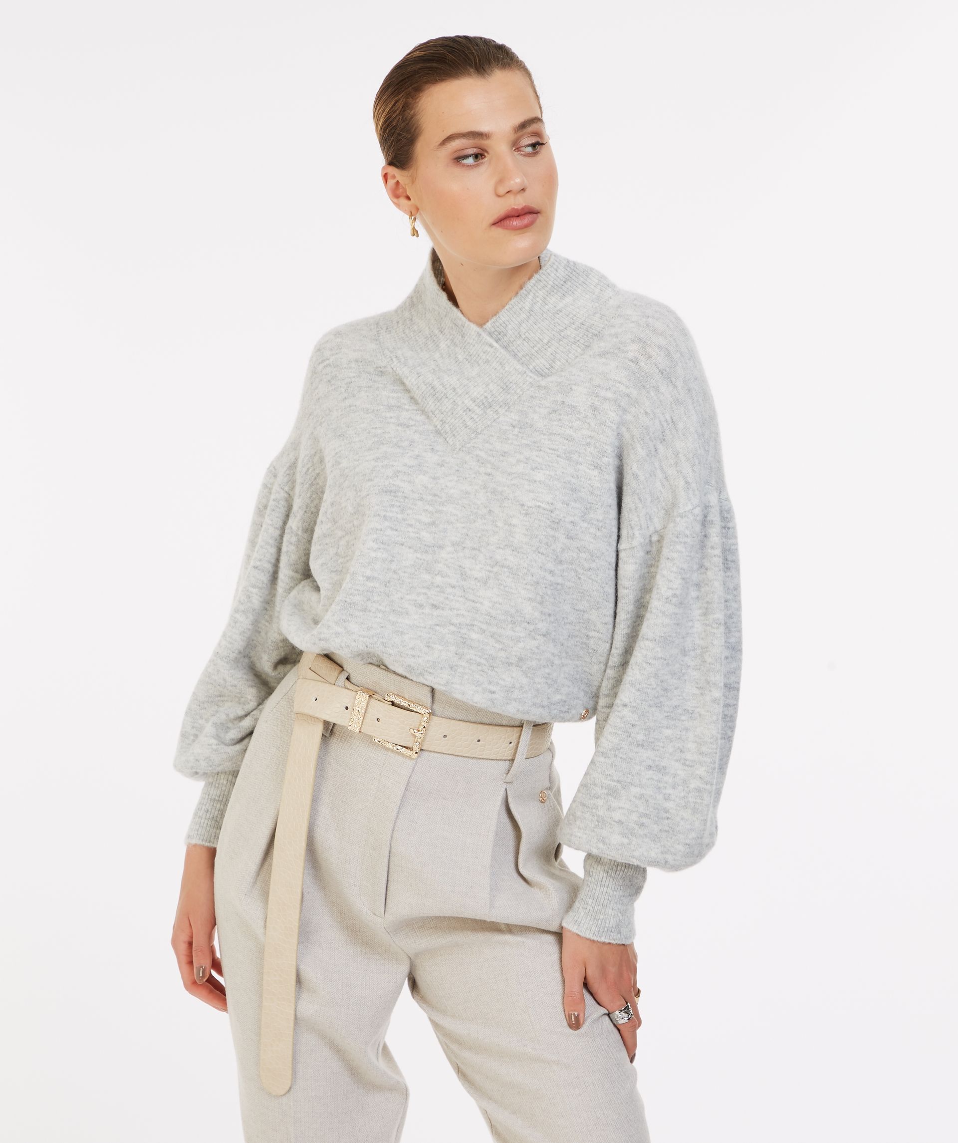 CARTER Sweater