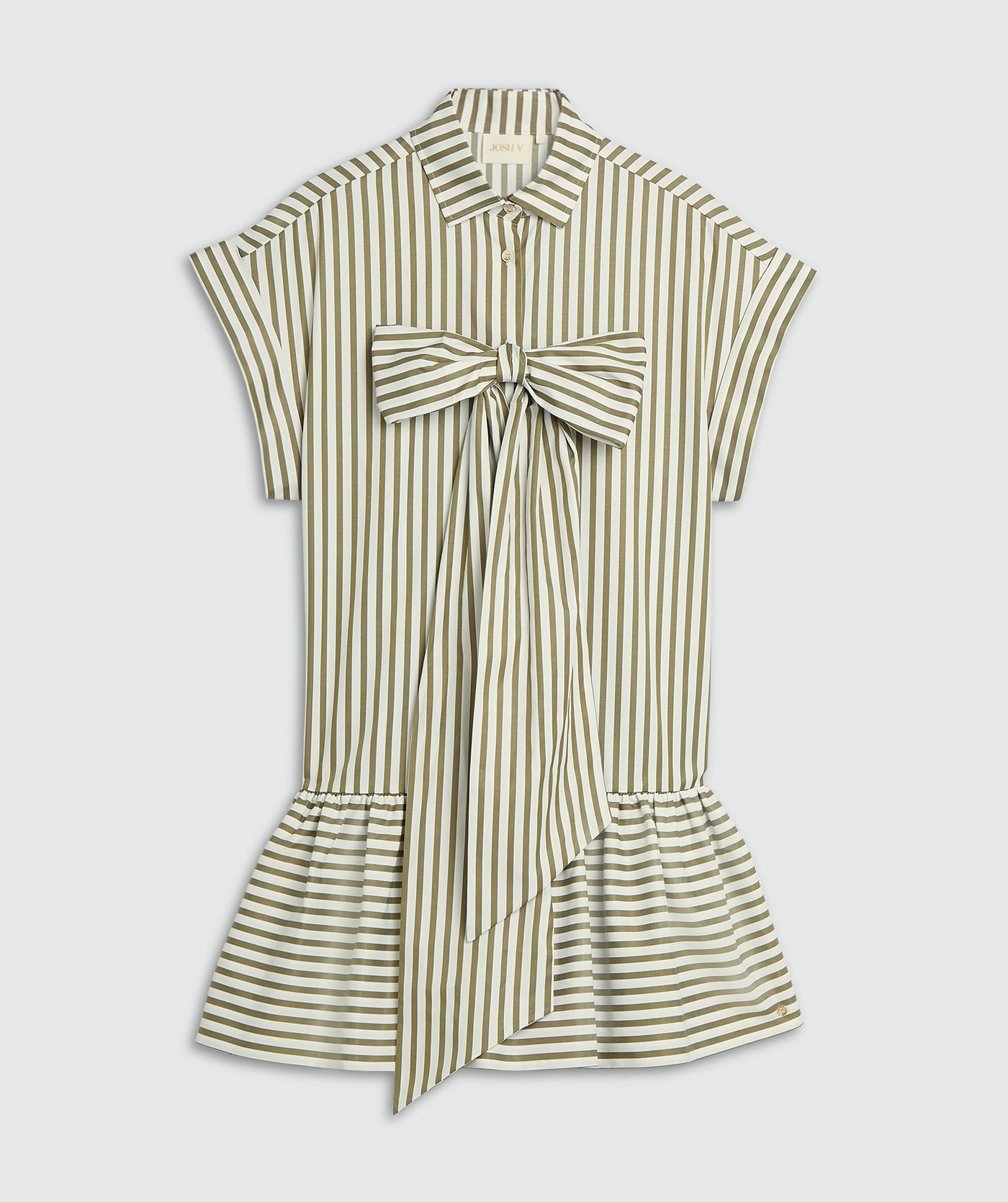 Een oversized blousejurk met strepen in de kleur Dark Pistachio, weergegeven op een lichtgrijze achtergrond