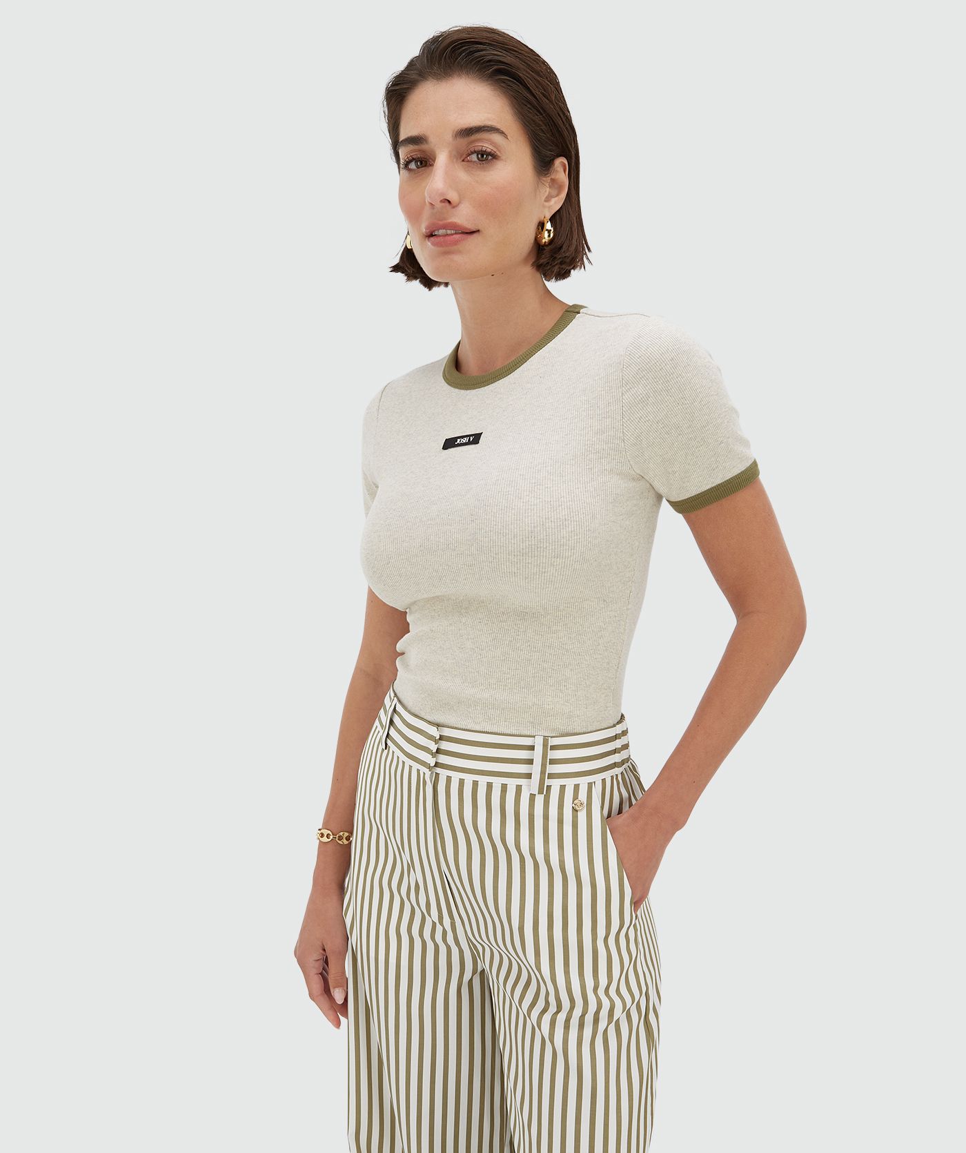 CODY fitted logo top