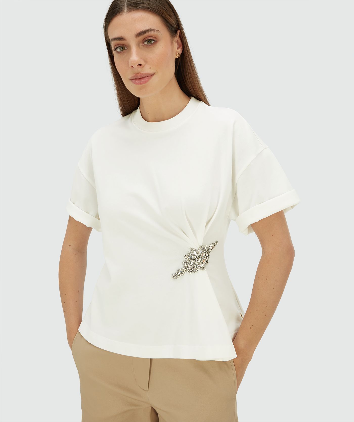 DACEY regular fit T-shirt with rhinestones Off White l JOSH V