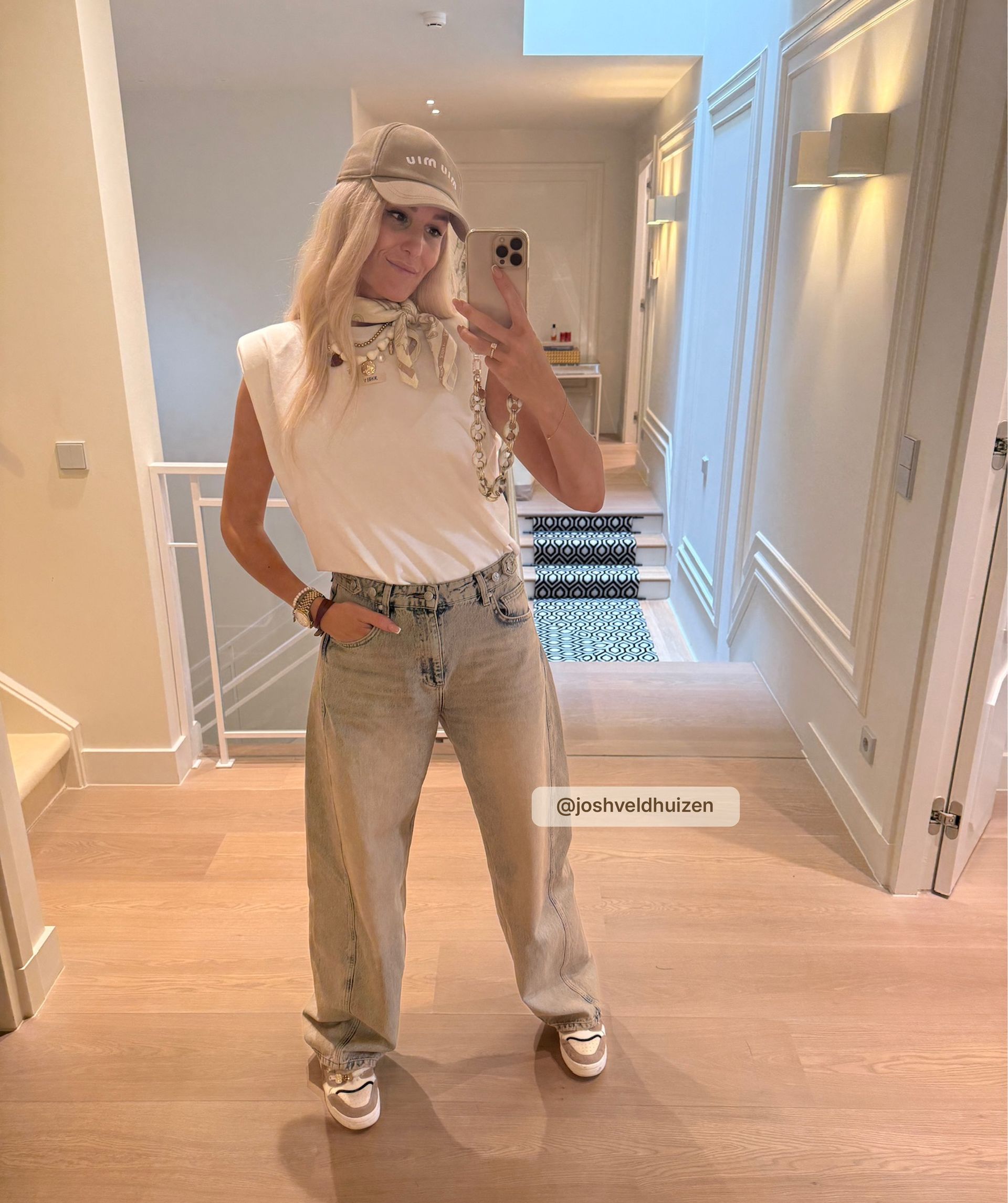 DEWI mid rise balloon fit jeans