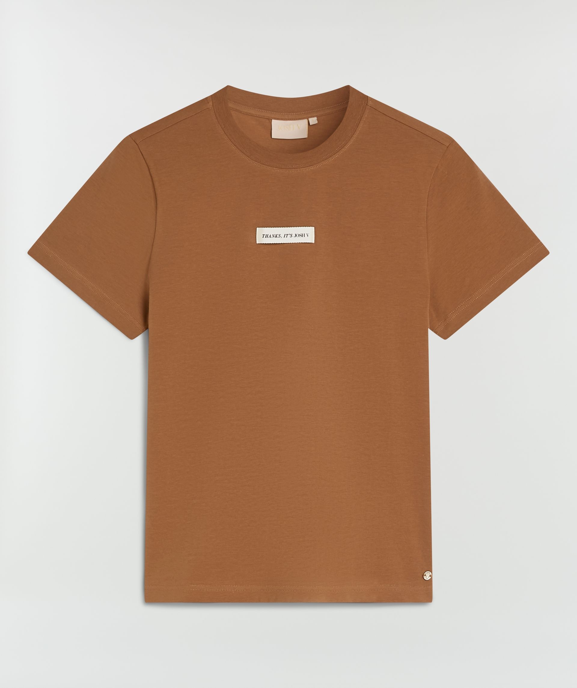 Donkerbruin T-shirt zonder model, weergegeven op een lichtgrijze achtergrond.