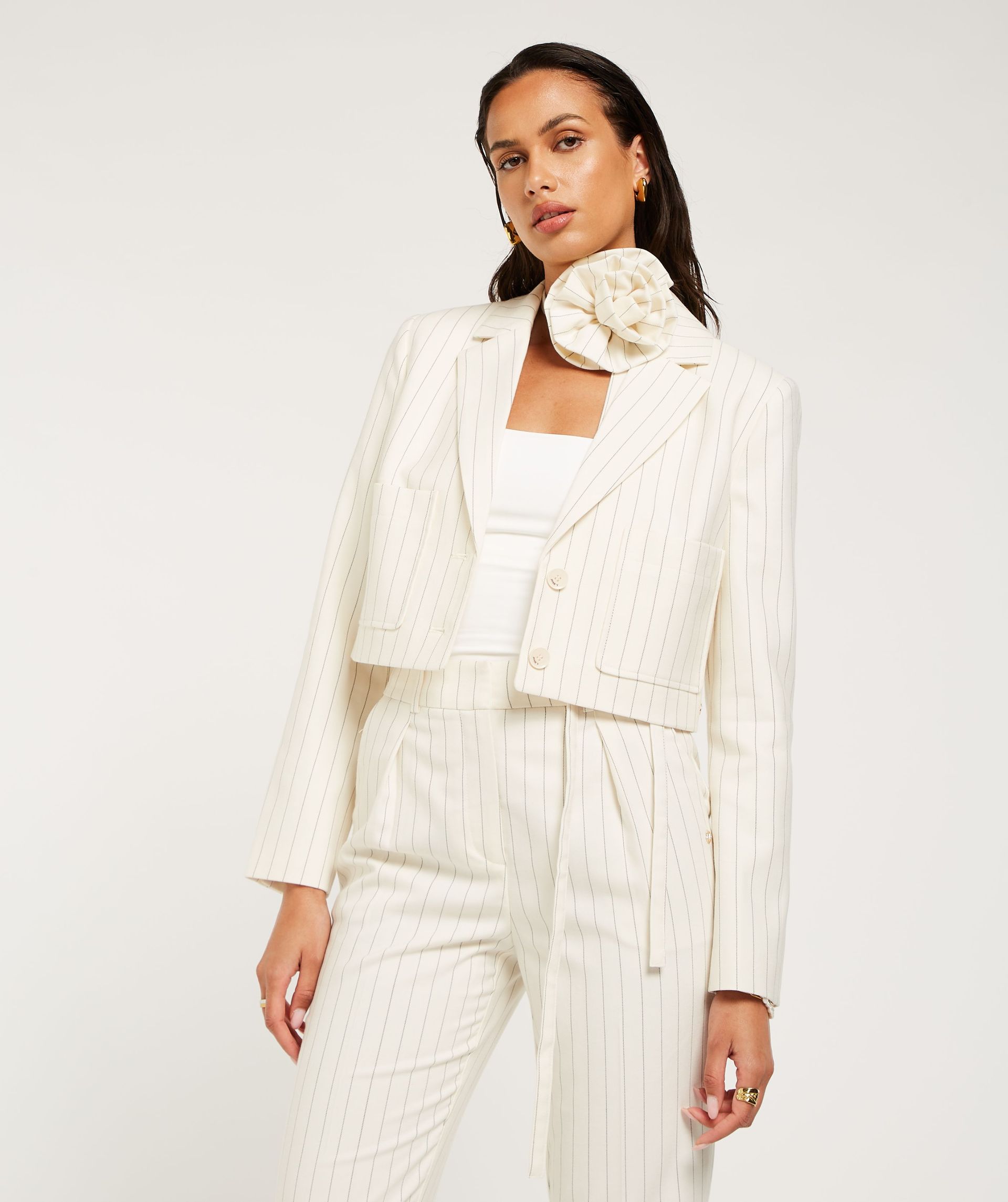 EMMA cropped blazer with pinstripe