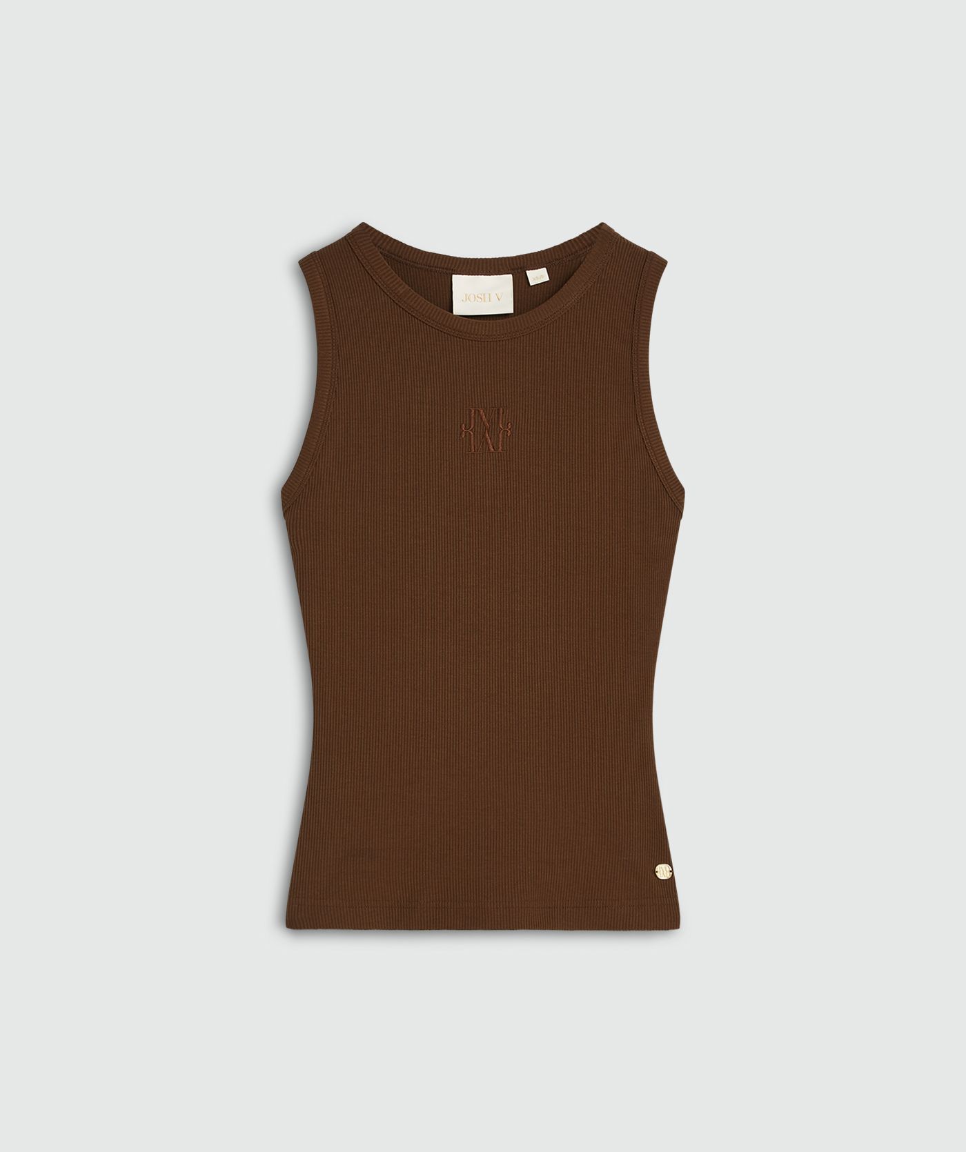 Een super fitted top in het bruin, weergegeven op een lichtgrijze achtergrond