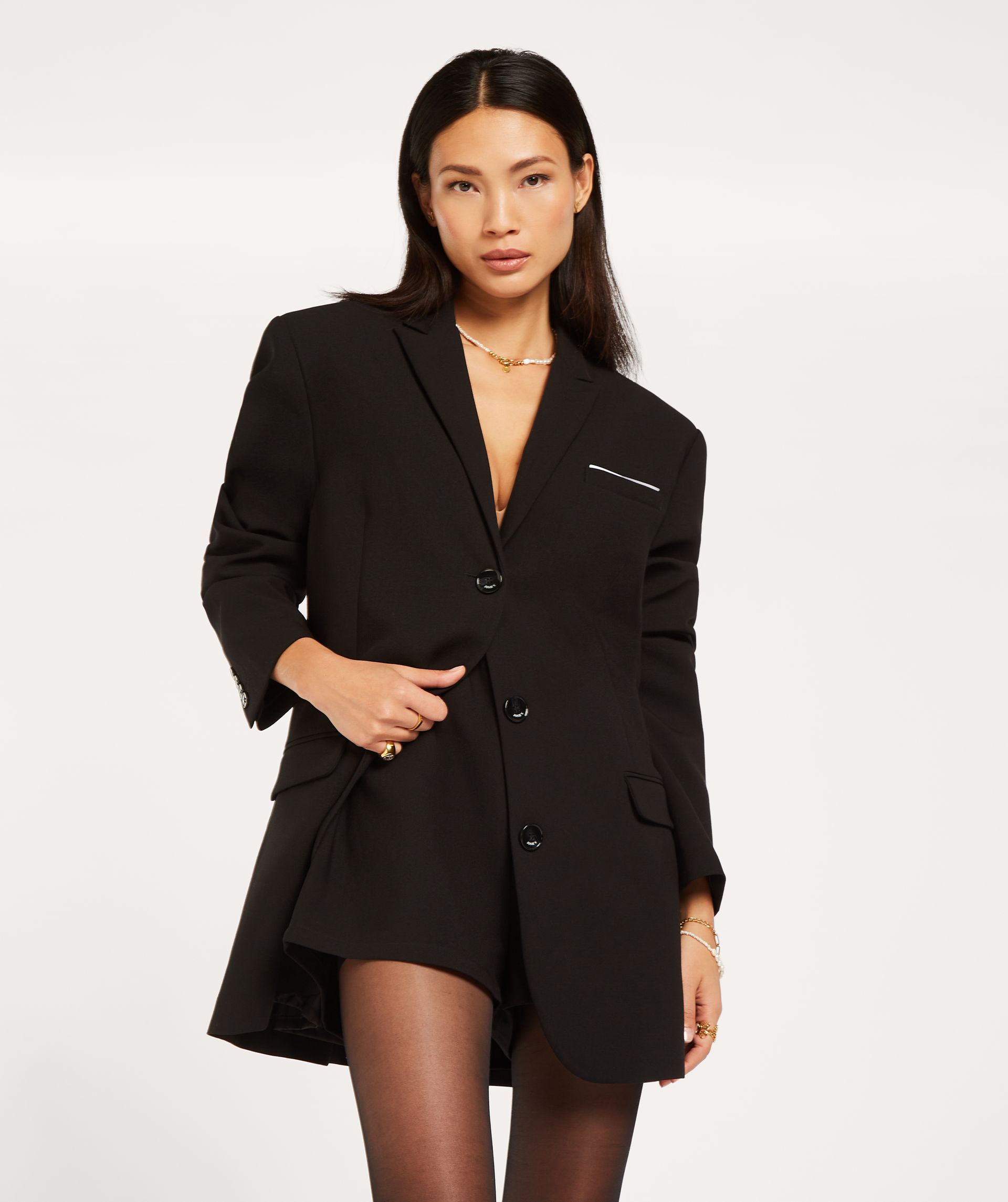 ESTRELLA oversized Blazerkleid mit Shorts
