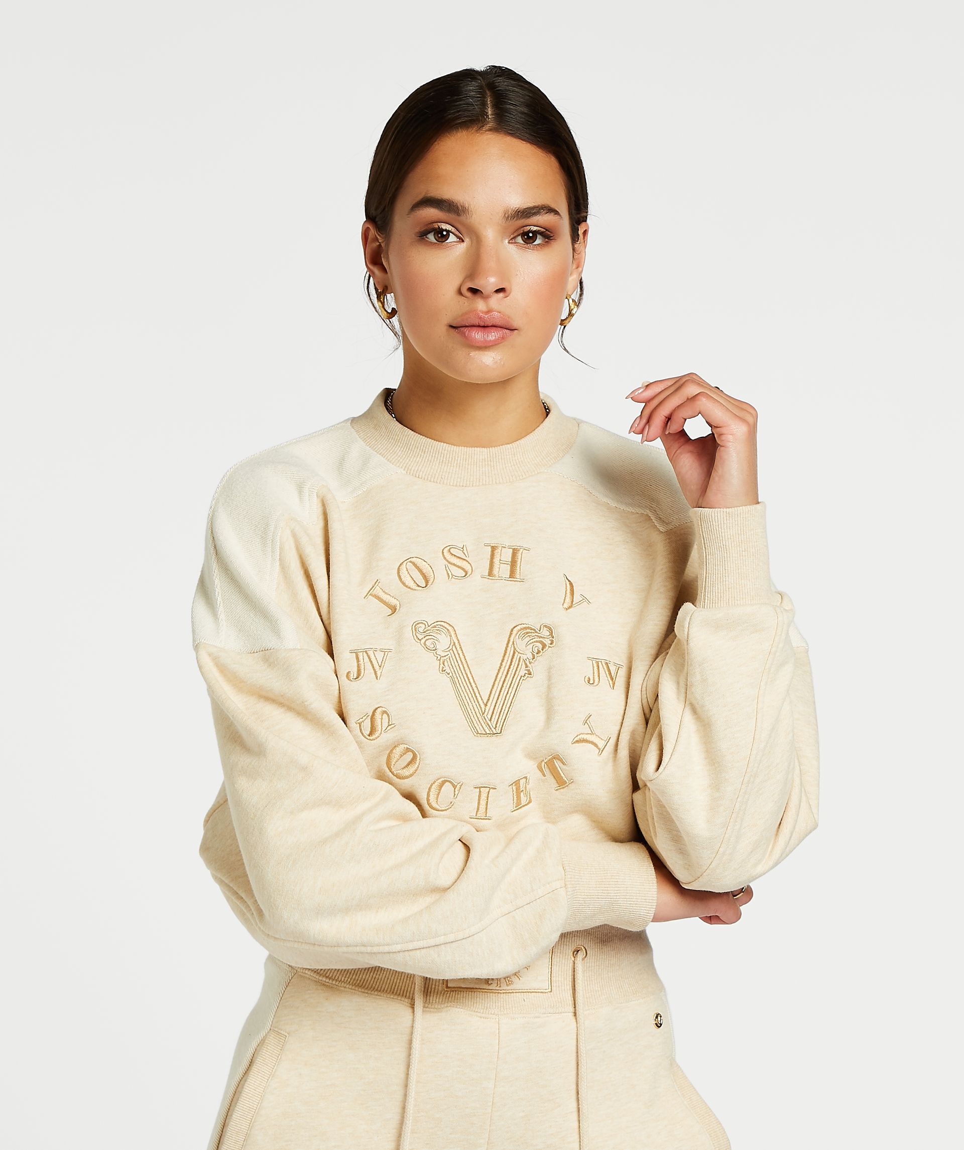 INDIANA Sweater