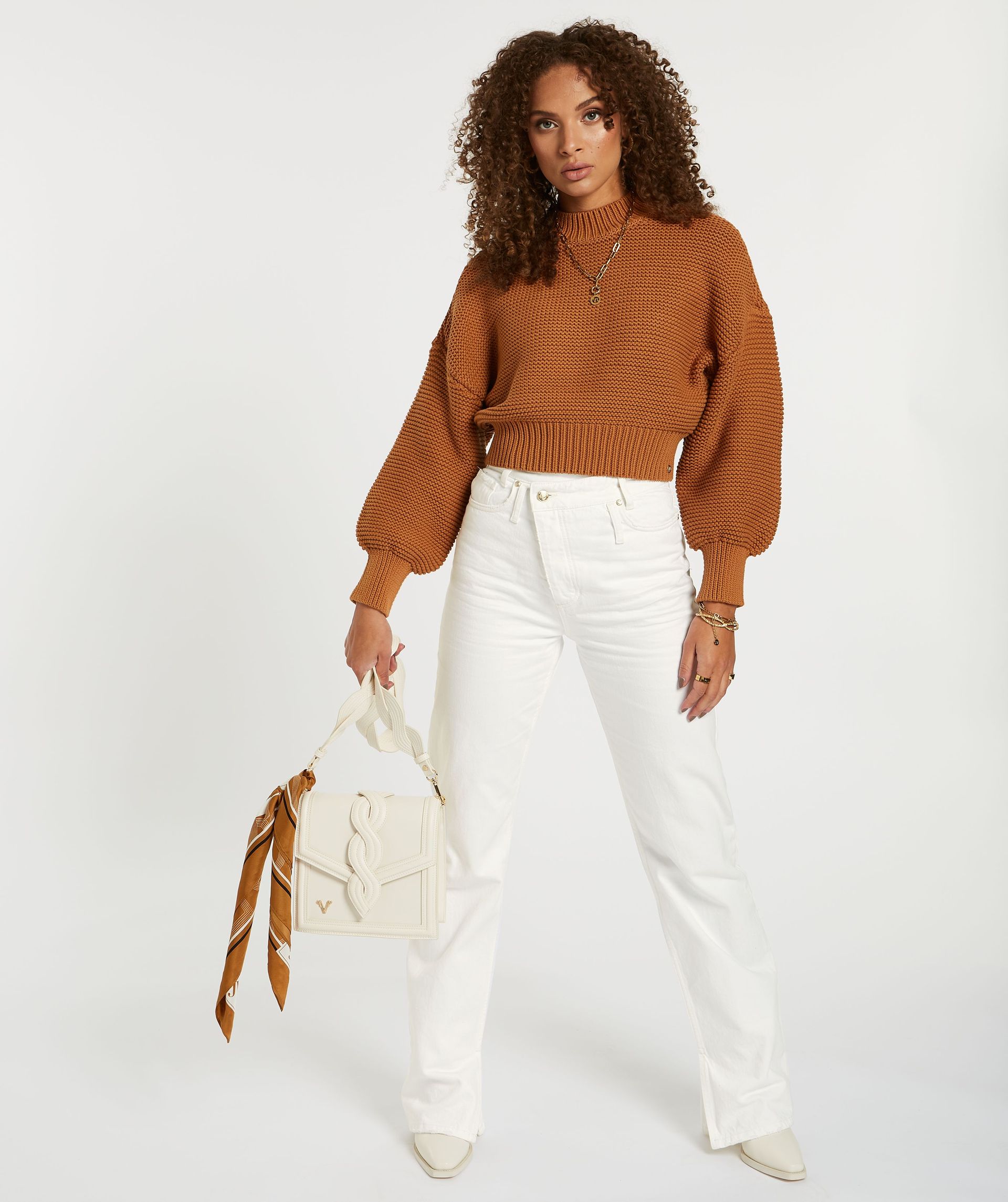 JAZZLYN Sweater