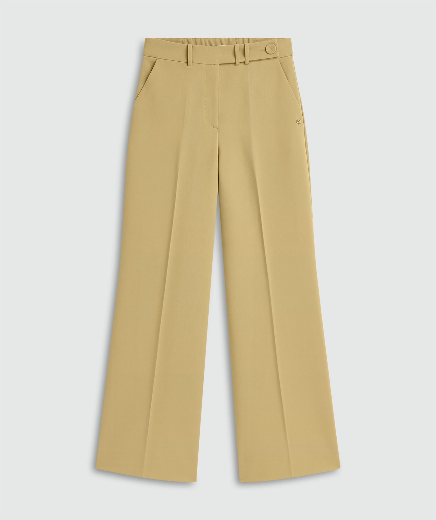 Mustard Yellow high-rise pantalon met wijde pijpen, steekzakken en paspelzak aan de achterkant zonder model, weergegeven op een lichtgrijze achtergrond