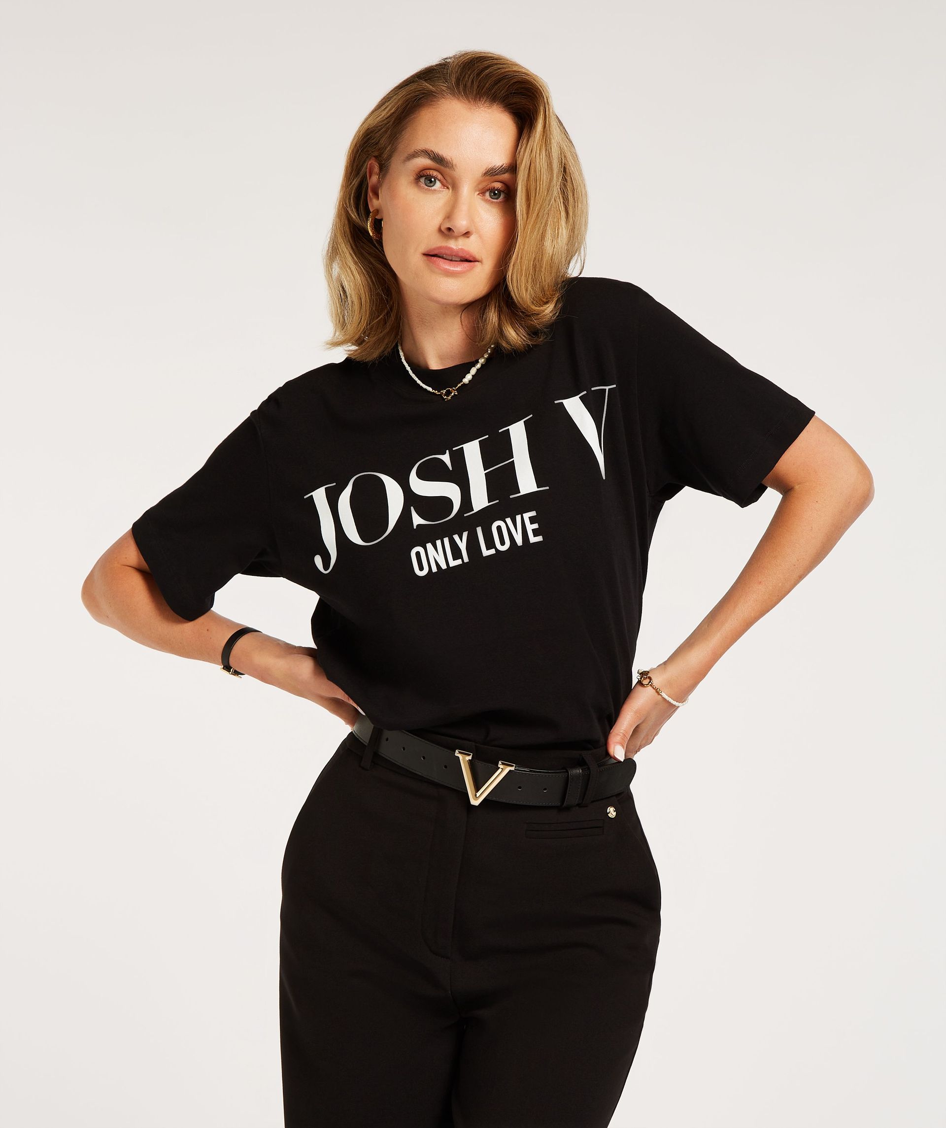 JV TEDDY ONLY LOVE T shirt Black Tops Shirts JOSH V Essentials Official online shop