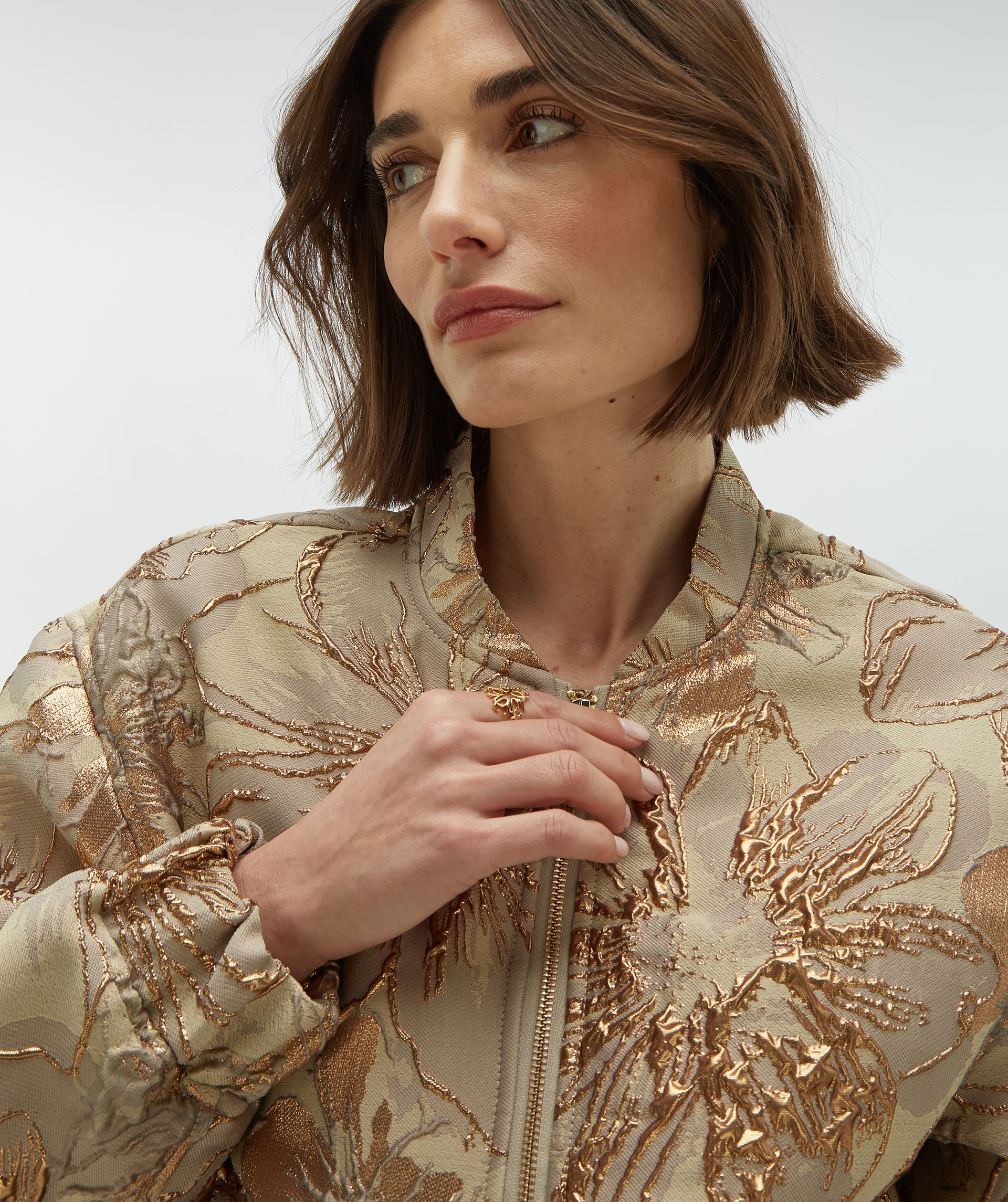 KELSEY oversized bomberjack met metallic details