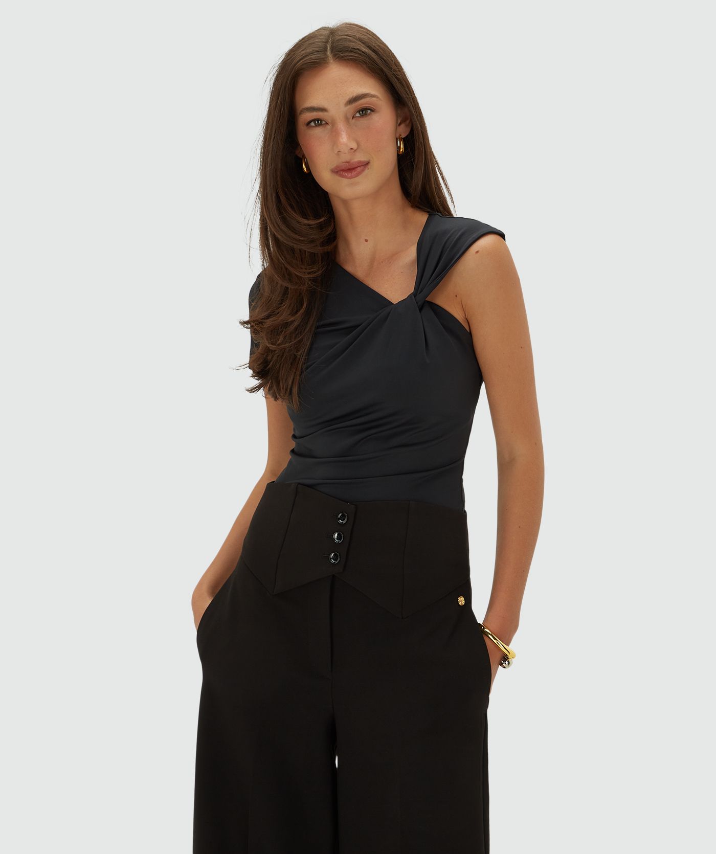 JV-LEVI slim fit body 