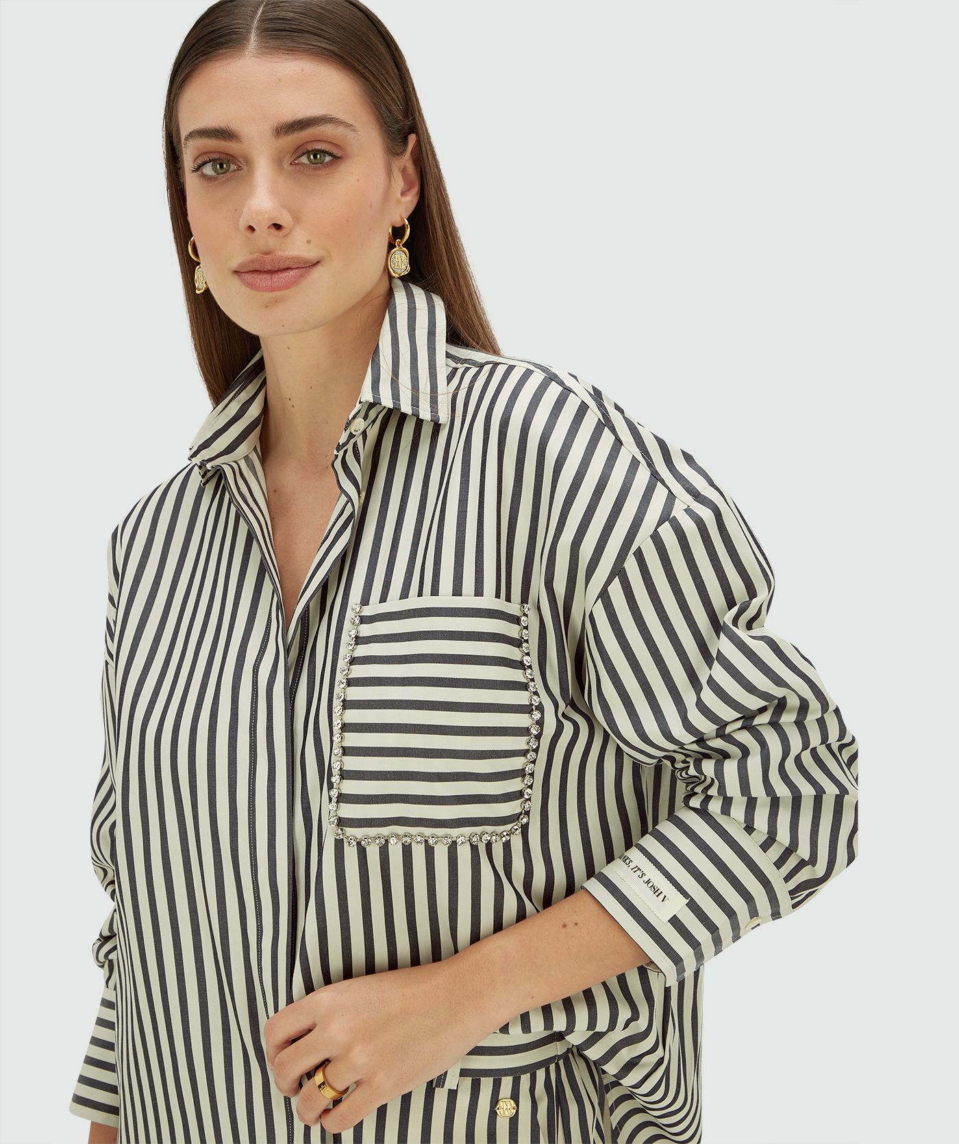 LEXX oversized striped blouse Dark Blue Stripe l JOSH V | Official