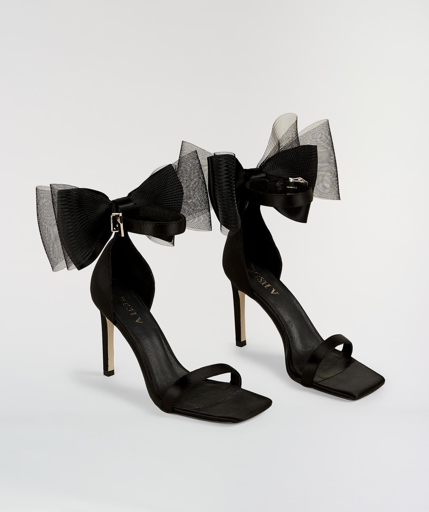 LIVA Heels