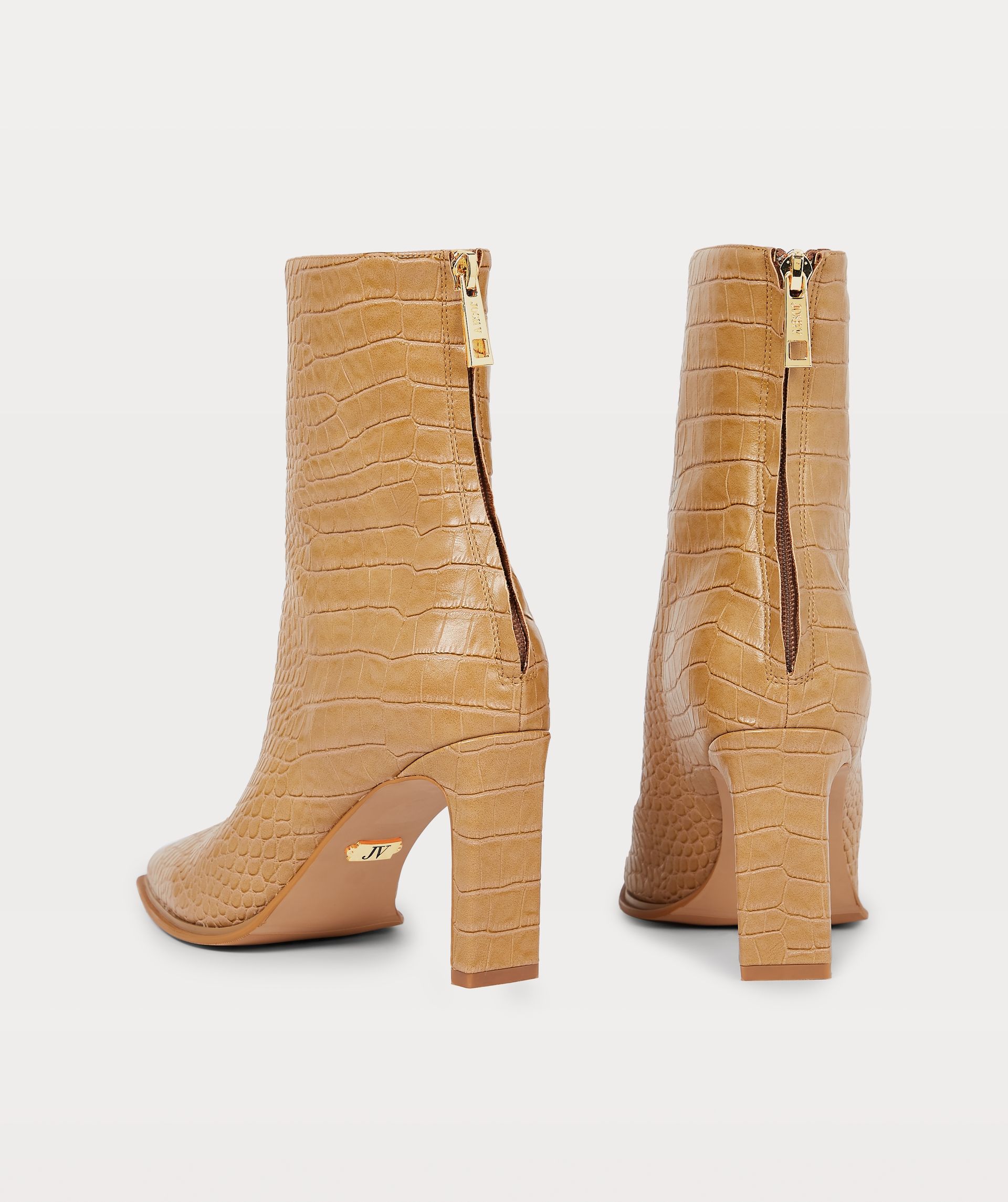 LORNA Boots