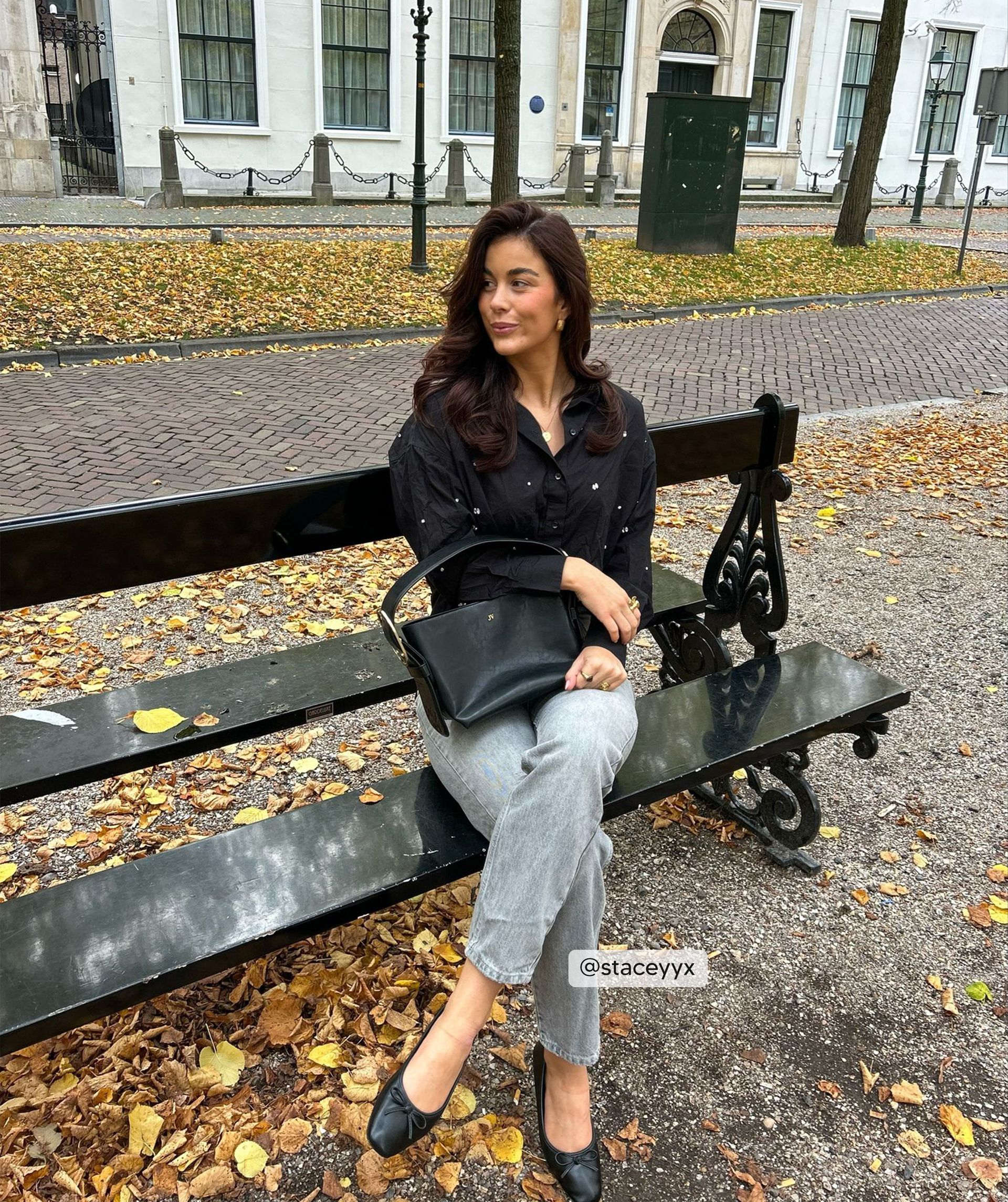 LOVA STONES oversized Bluse mit Steinen
