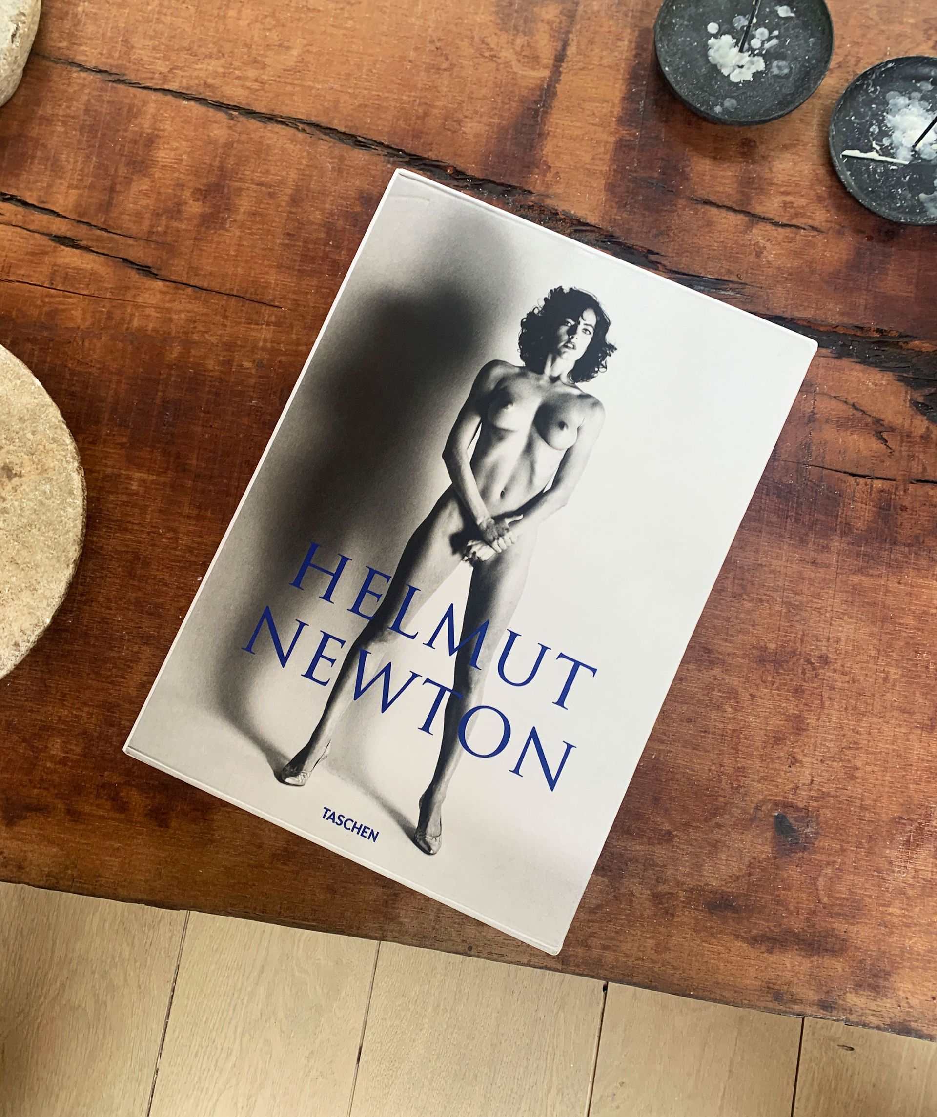 Helmut Newton Tischbuch 