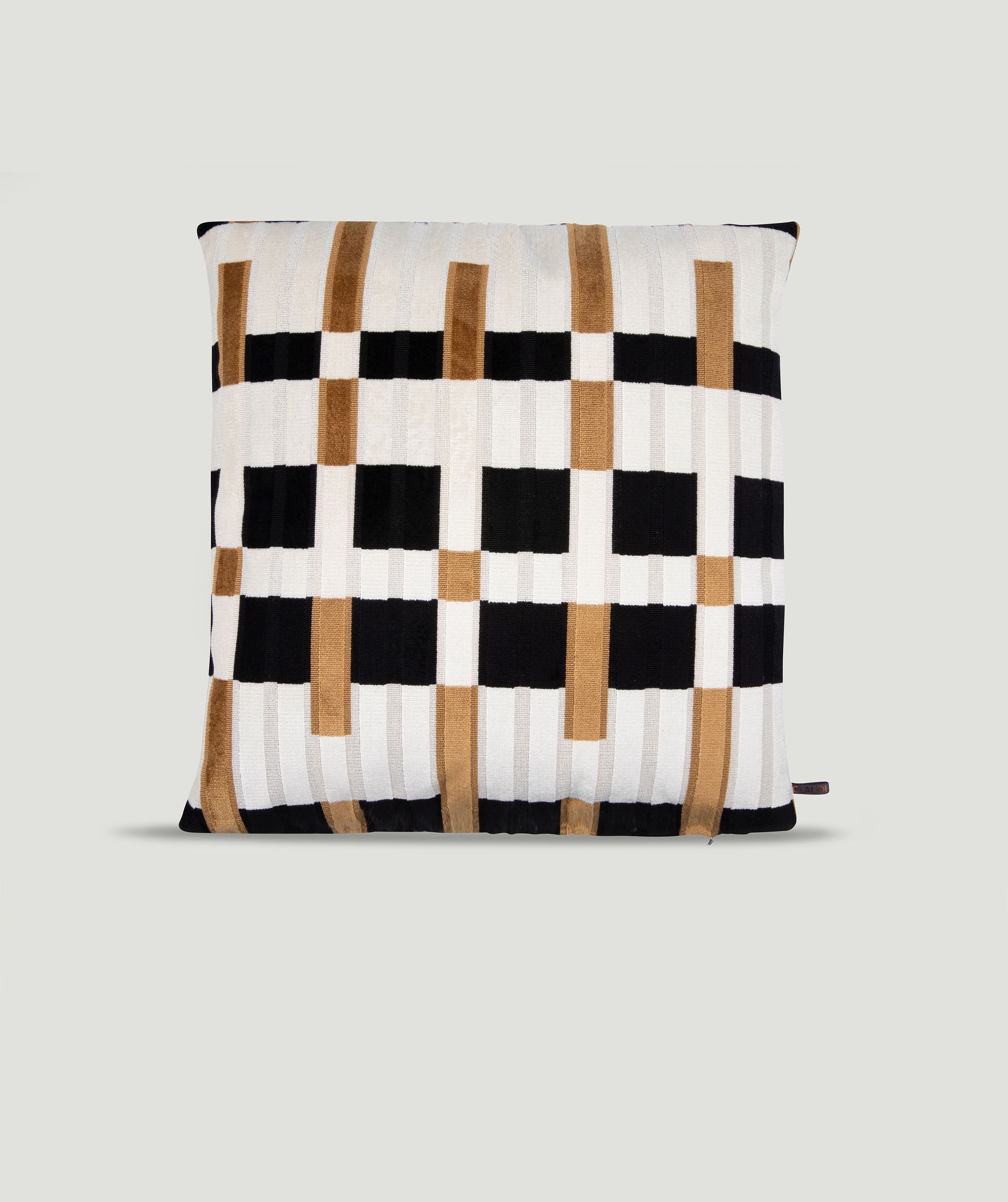 Nora decorative cushion - CLAUDI