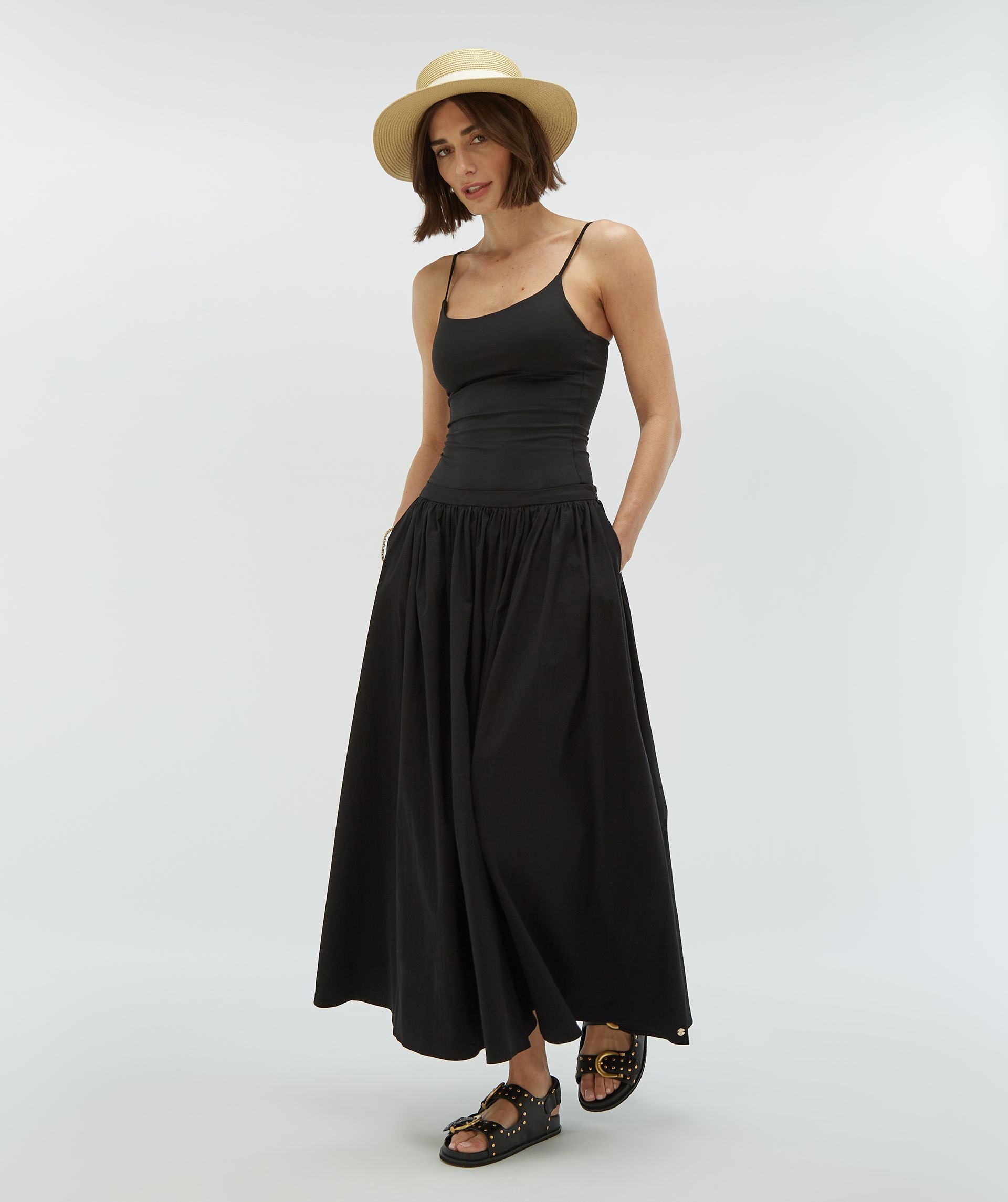 NOVA mid rise skirt