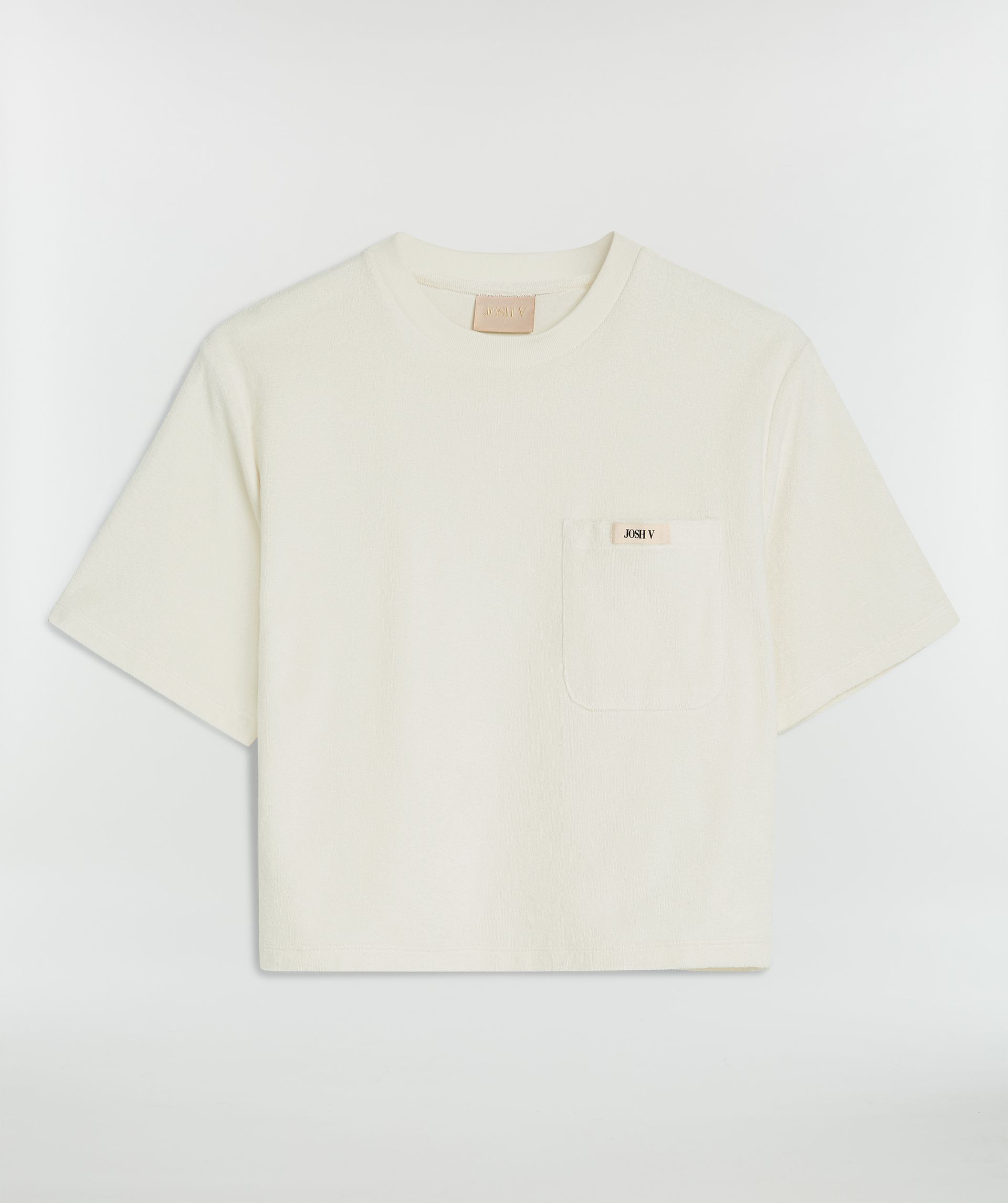 Gebroken wit T-shirt zonder model, weergegeven op een lichtgrijze achtergrond - Josh V