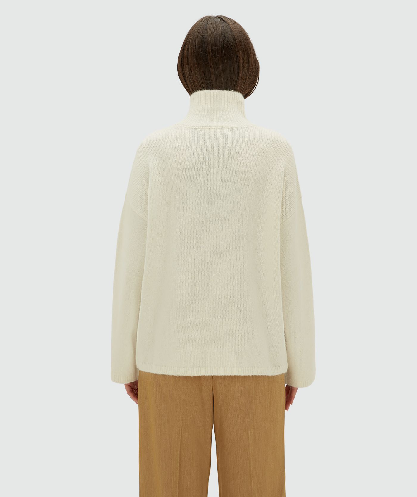 JV-ROELIEN oversized wool turtleneck sweater
