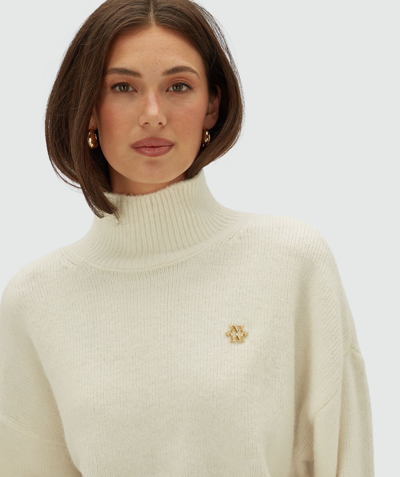 JV-ROELIEN oversized wool turtleneck sweater
