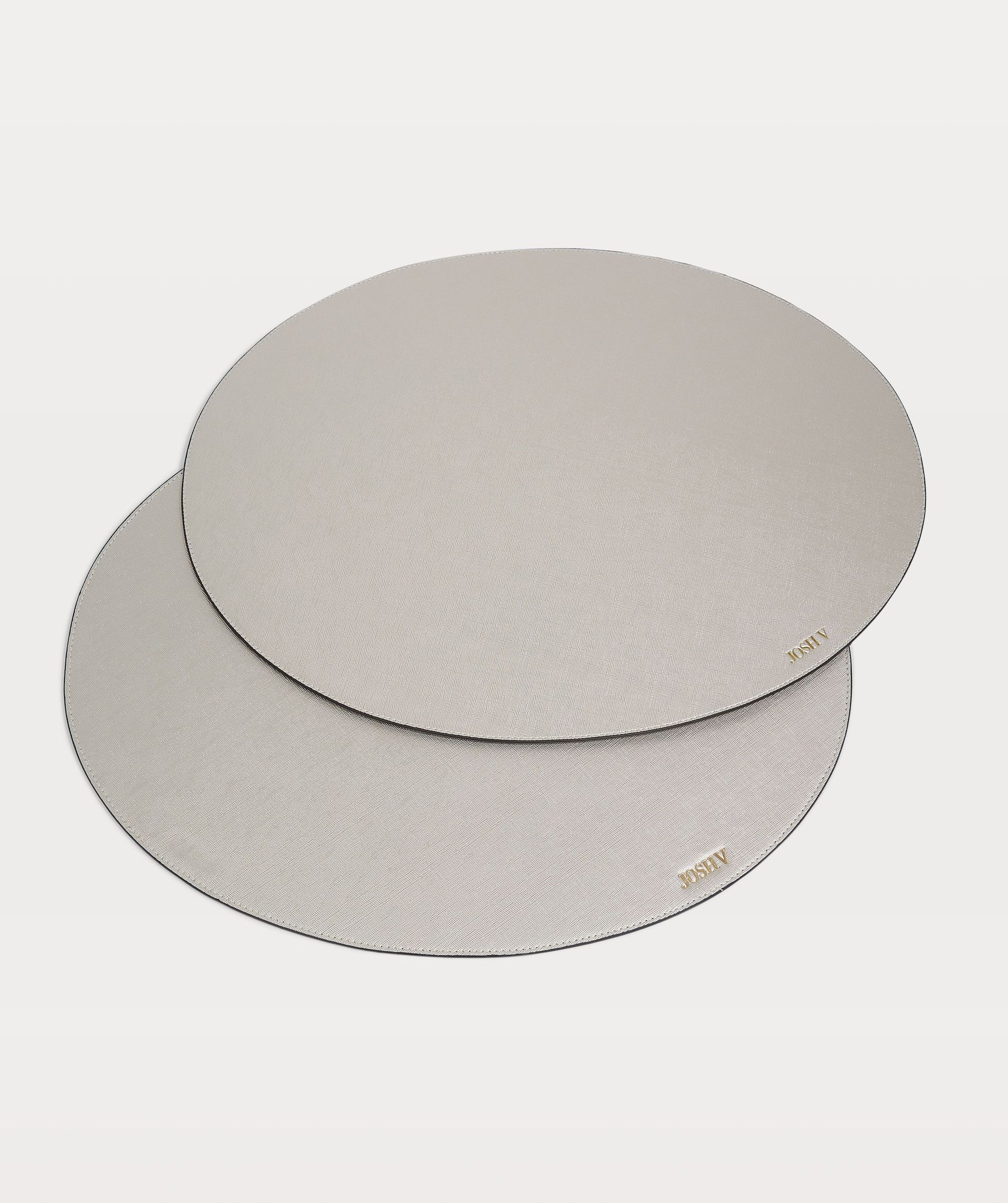Rowena table mats set