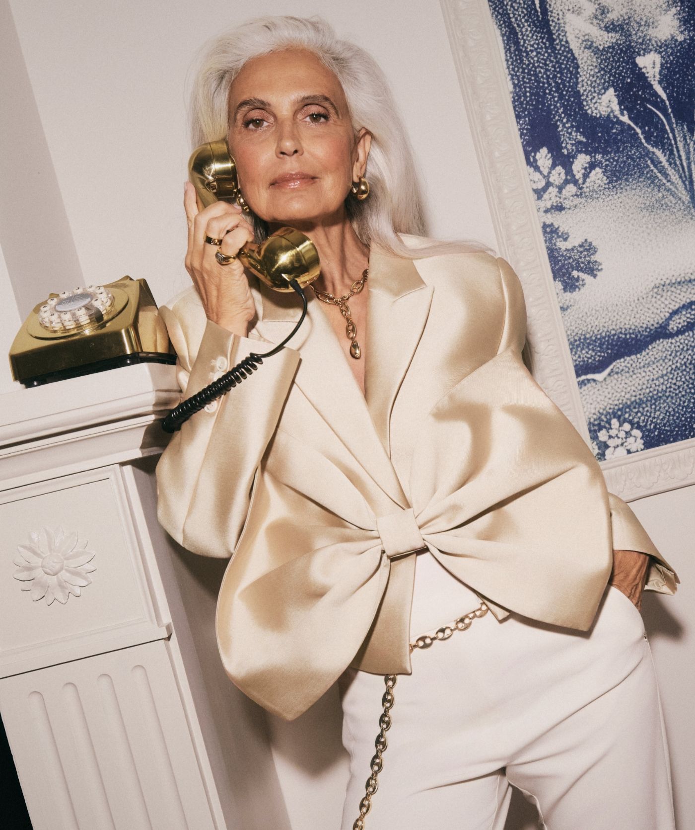 SILKE cropped blazer met strik