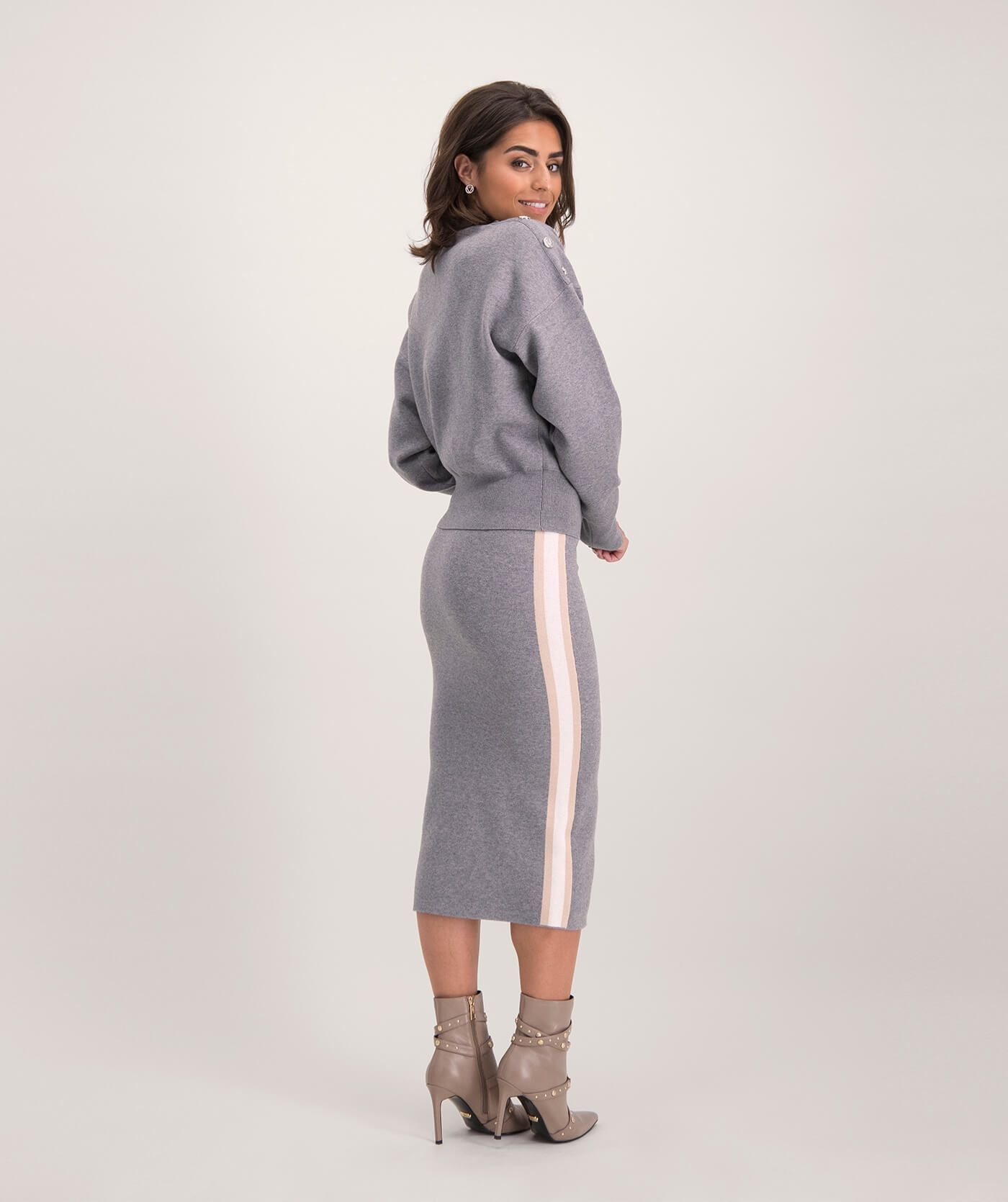 SOLANGE Sweater