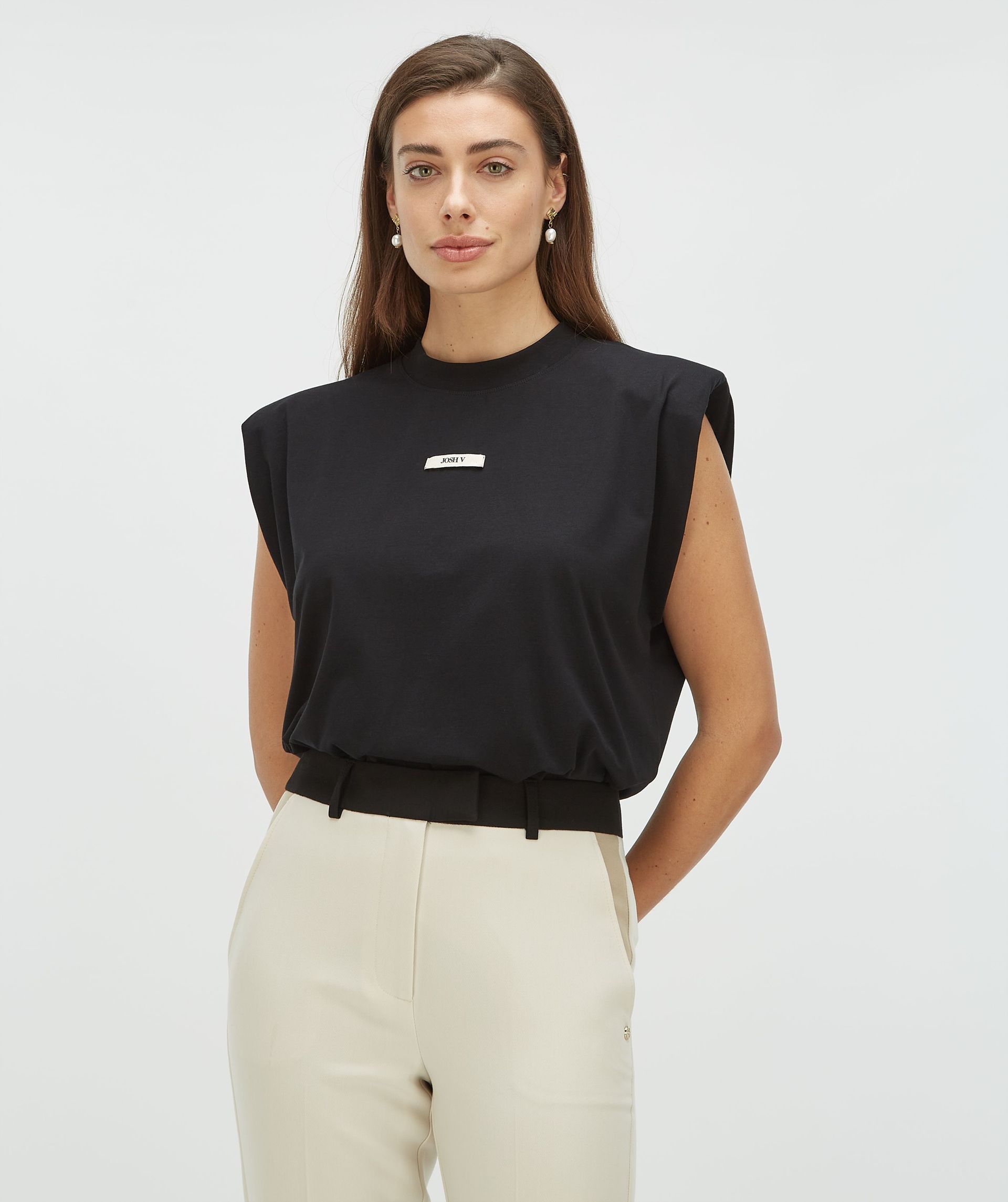 SUE T-shirt met schoudervulling