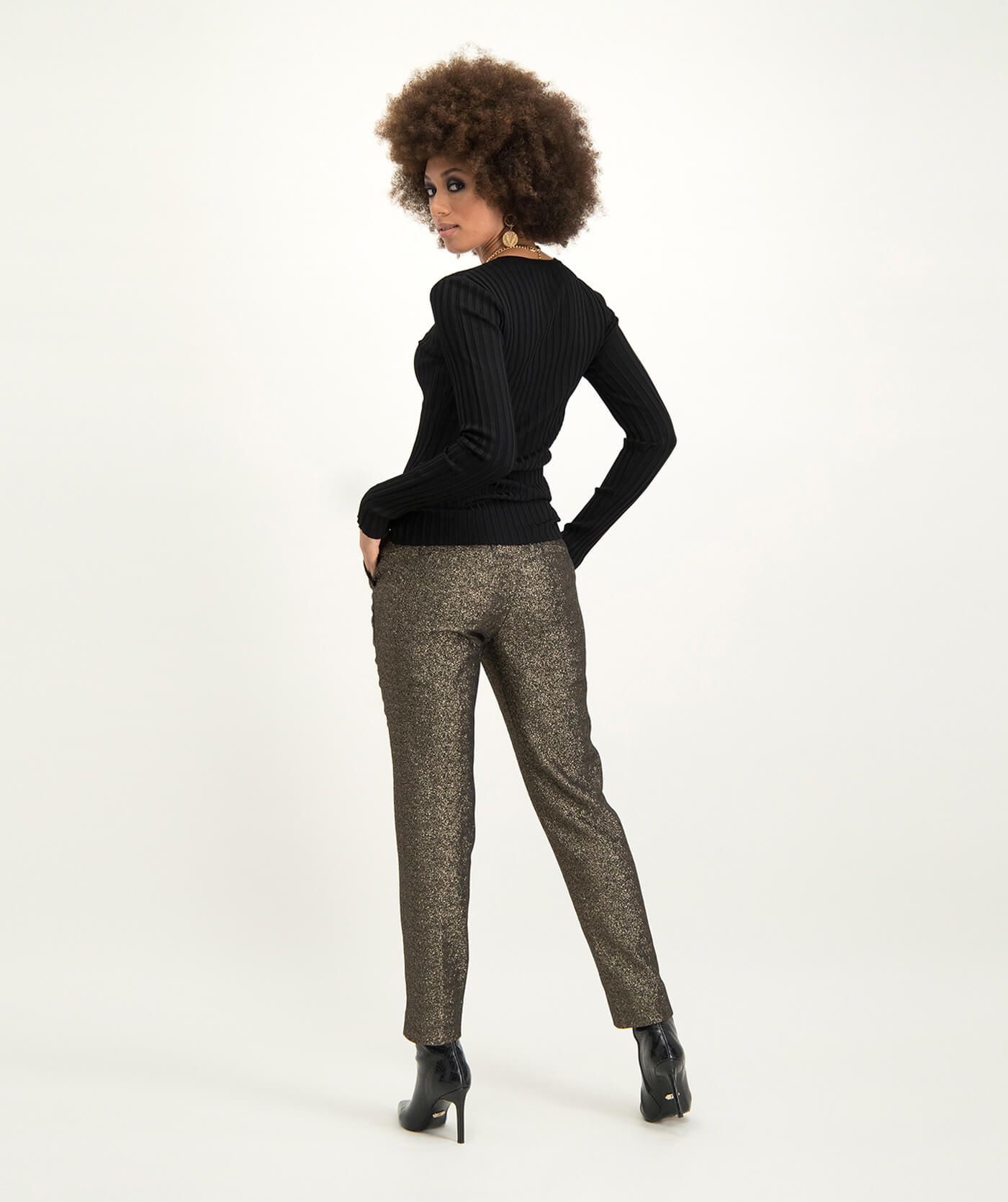 TAMBRE Top