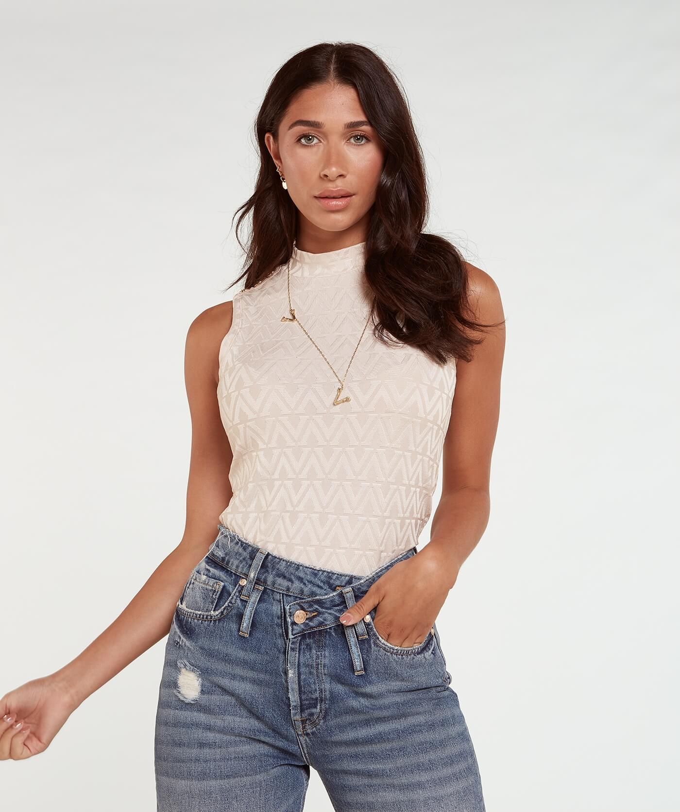 TOBI Top