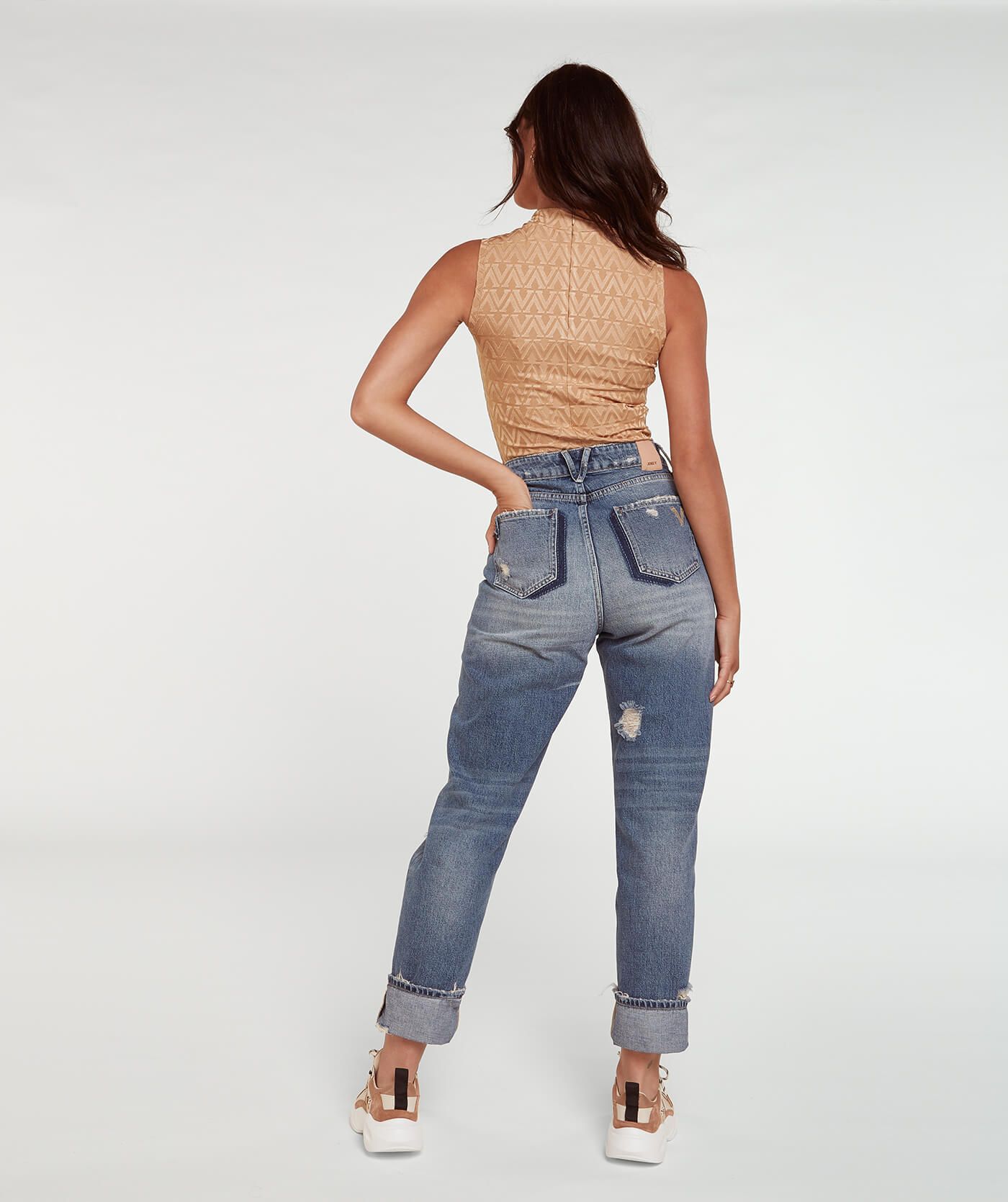 TOBI Top