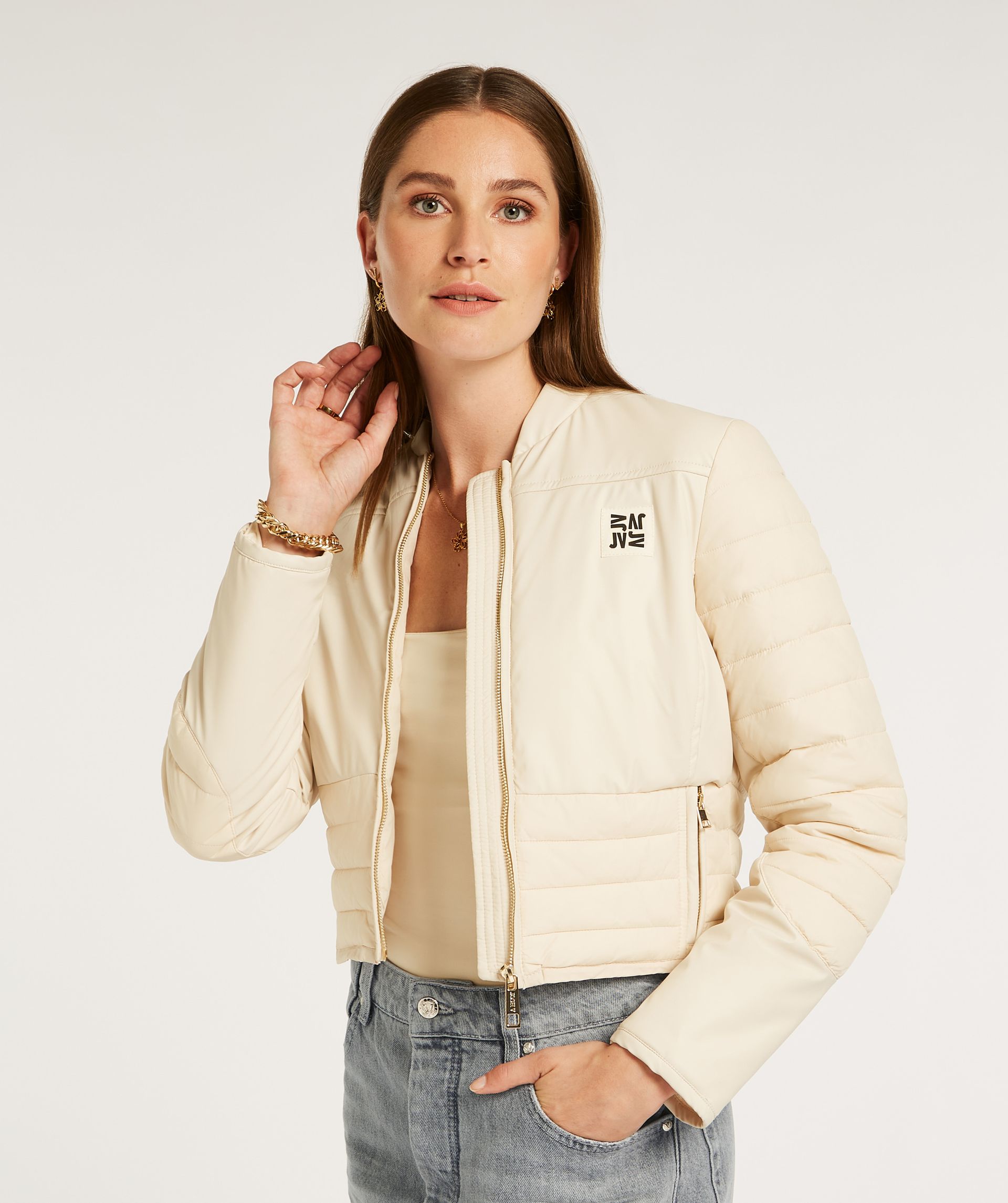 TOINI cropped fitted puffer jacket