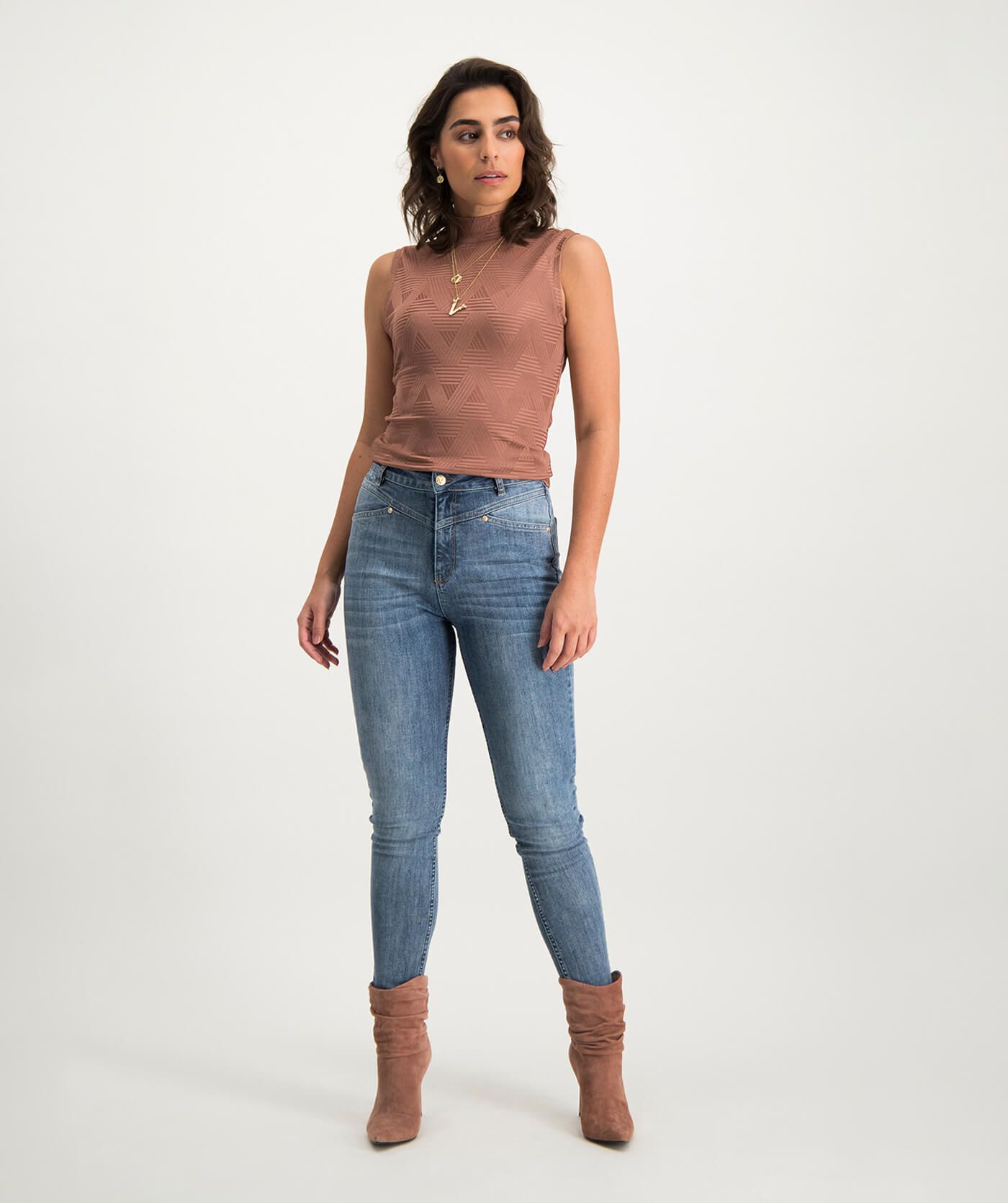 TYARA Top