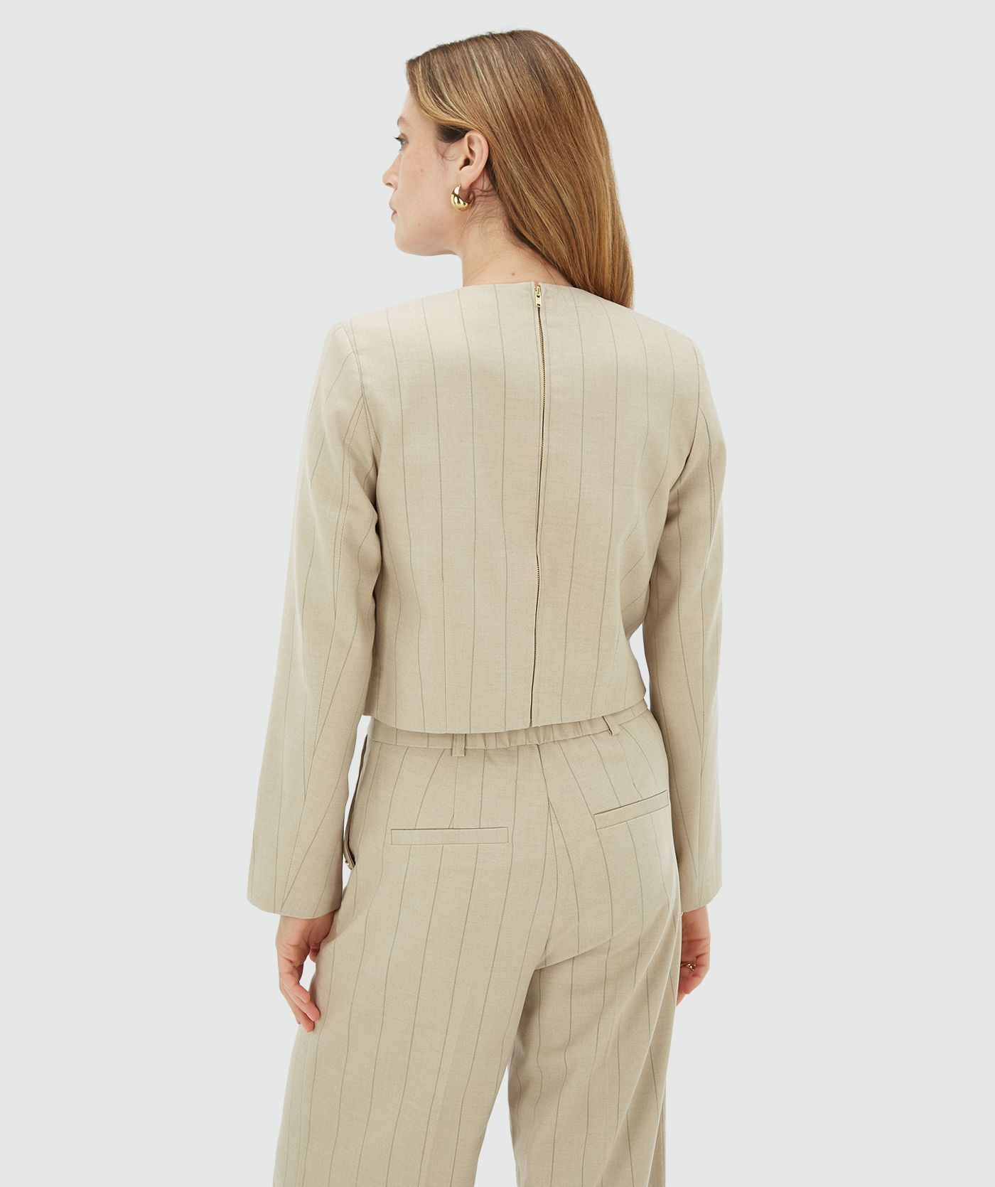 VIVANNA cropped regular top with pinstripe