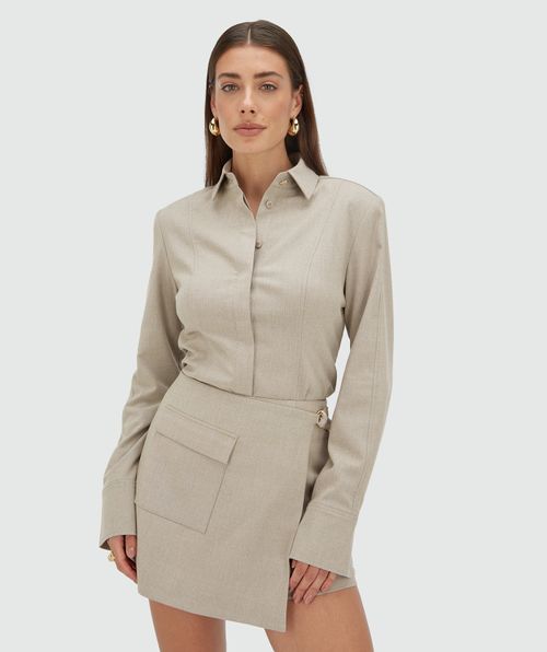 AVA fitted blouse
