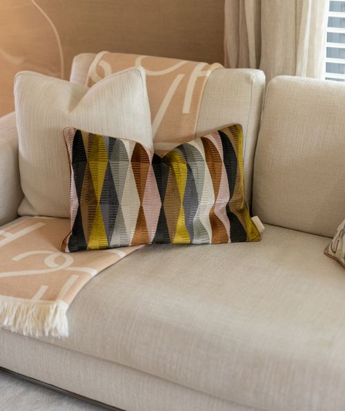 Loua decorative cushion