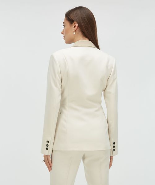 KENNY taillierter Blazer mit Kontrasteffekt