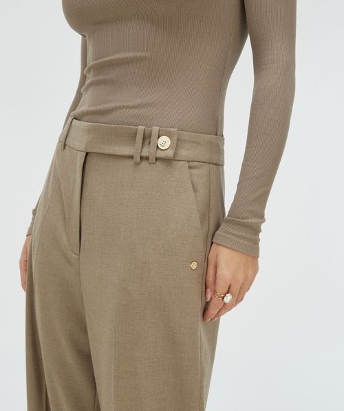 KYRIE Hose mit weitem Bein