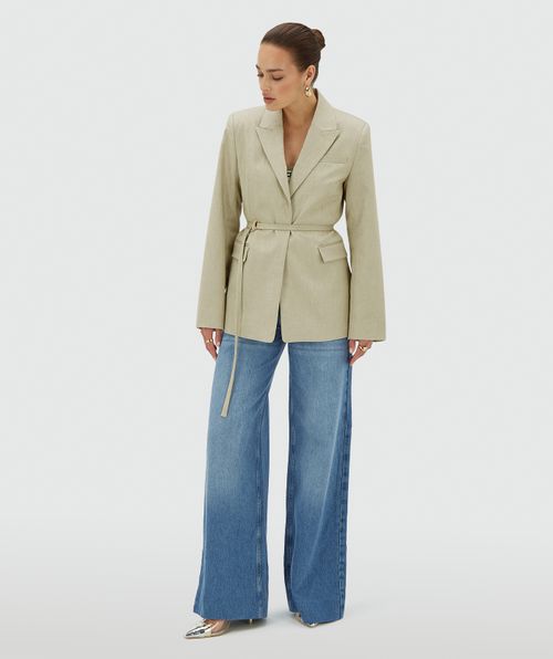 LOLA taillierter Blazer mit Gürtel