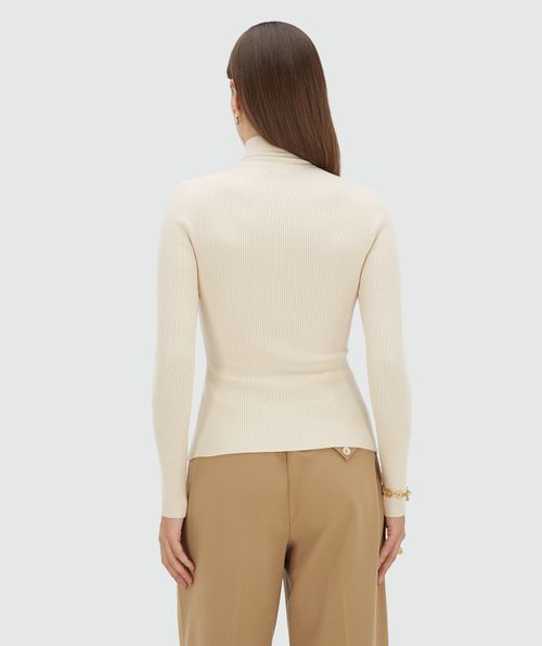 LOUA fitted top