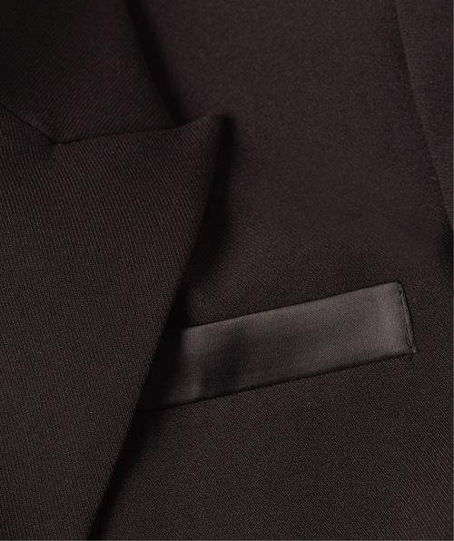 NOLAN Enganliegender Blazer mit Power-Schultern