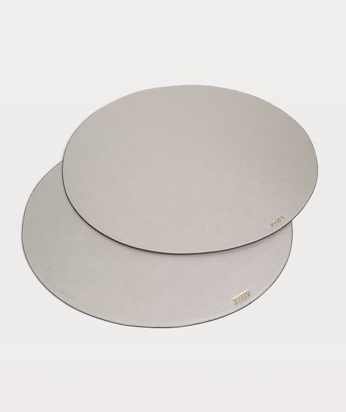 Rowena table mats set